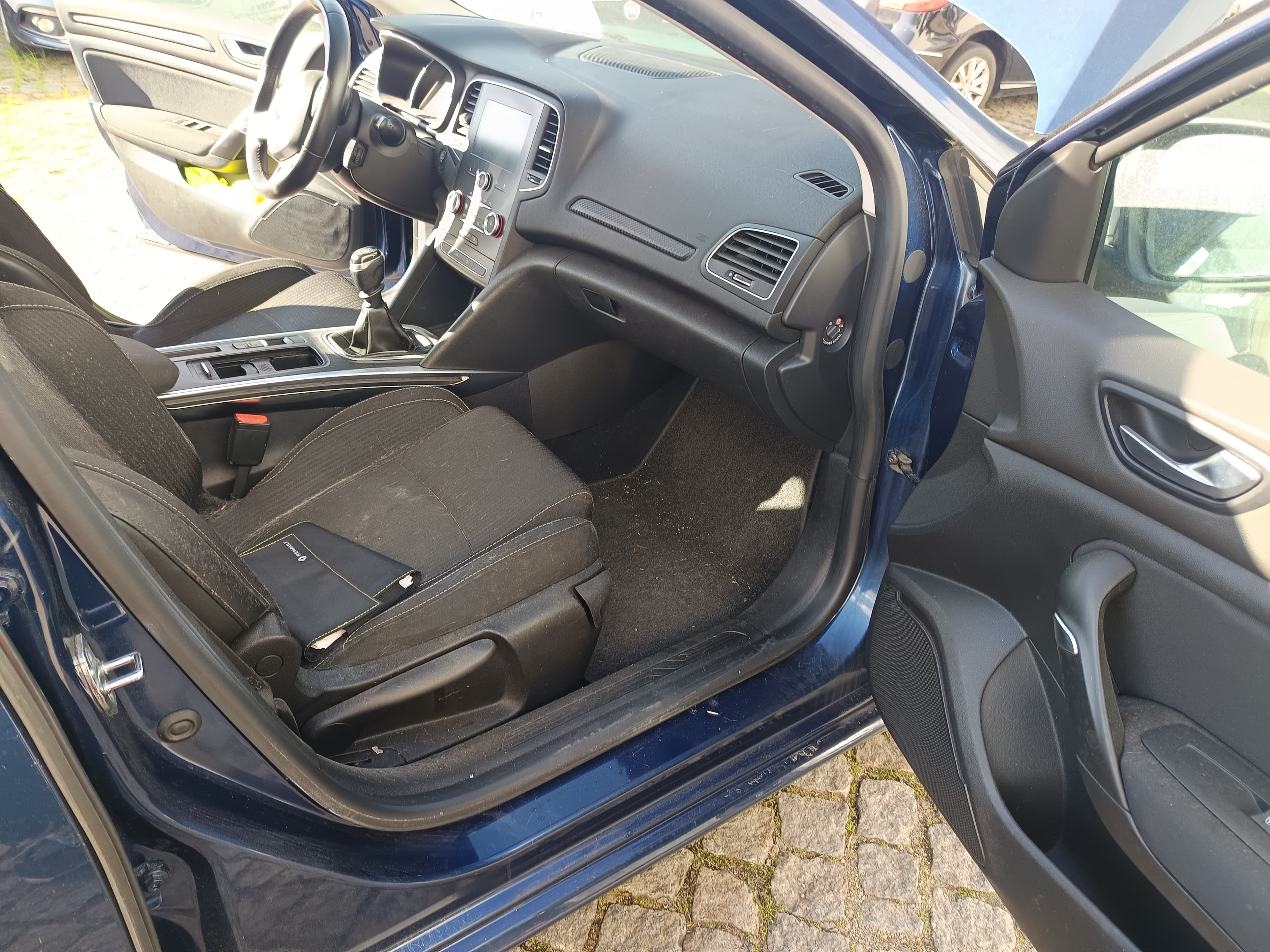 Renault Mégane · Año 2017 — imagen 13