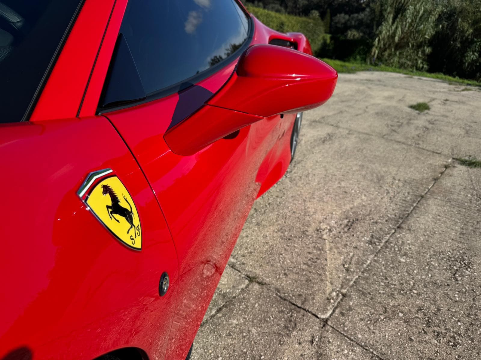 Ferrari F8 Tributo · Ano 2021 — imagen 12