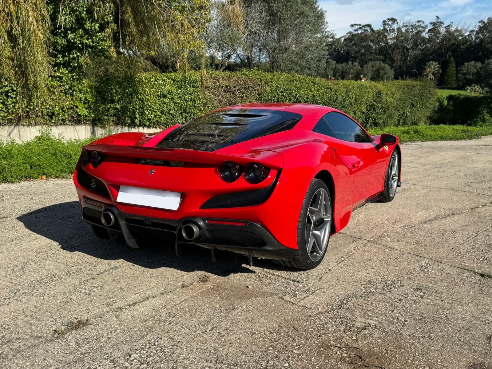 Ferrari F8 Tributo · Ano 2021 — imagen 4