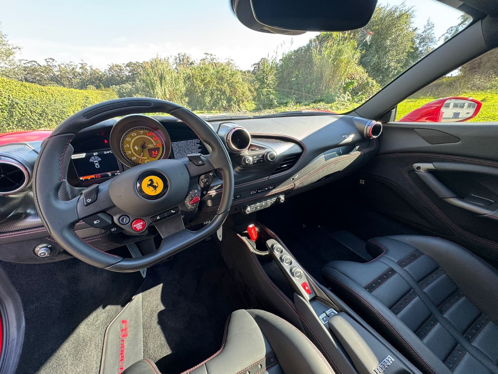 Ferrari F8 Tributo · Ano 2021 — imagen 21