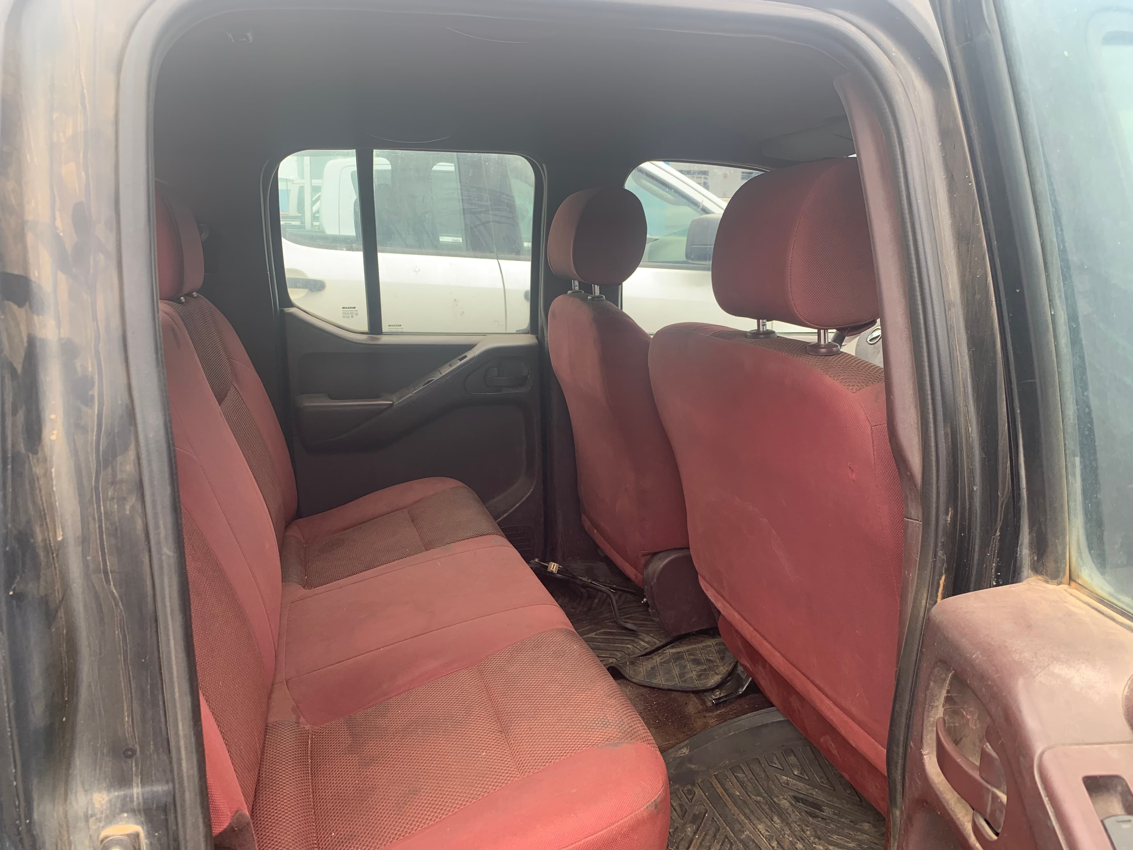 Ligeiro de Passageiro ISUZU (18) — image 7