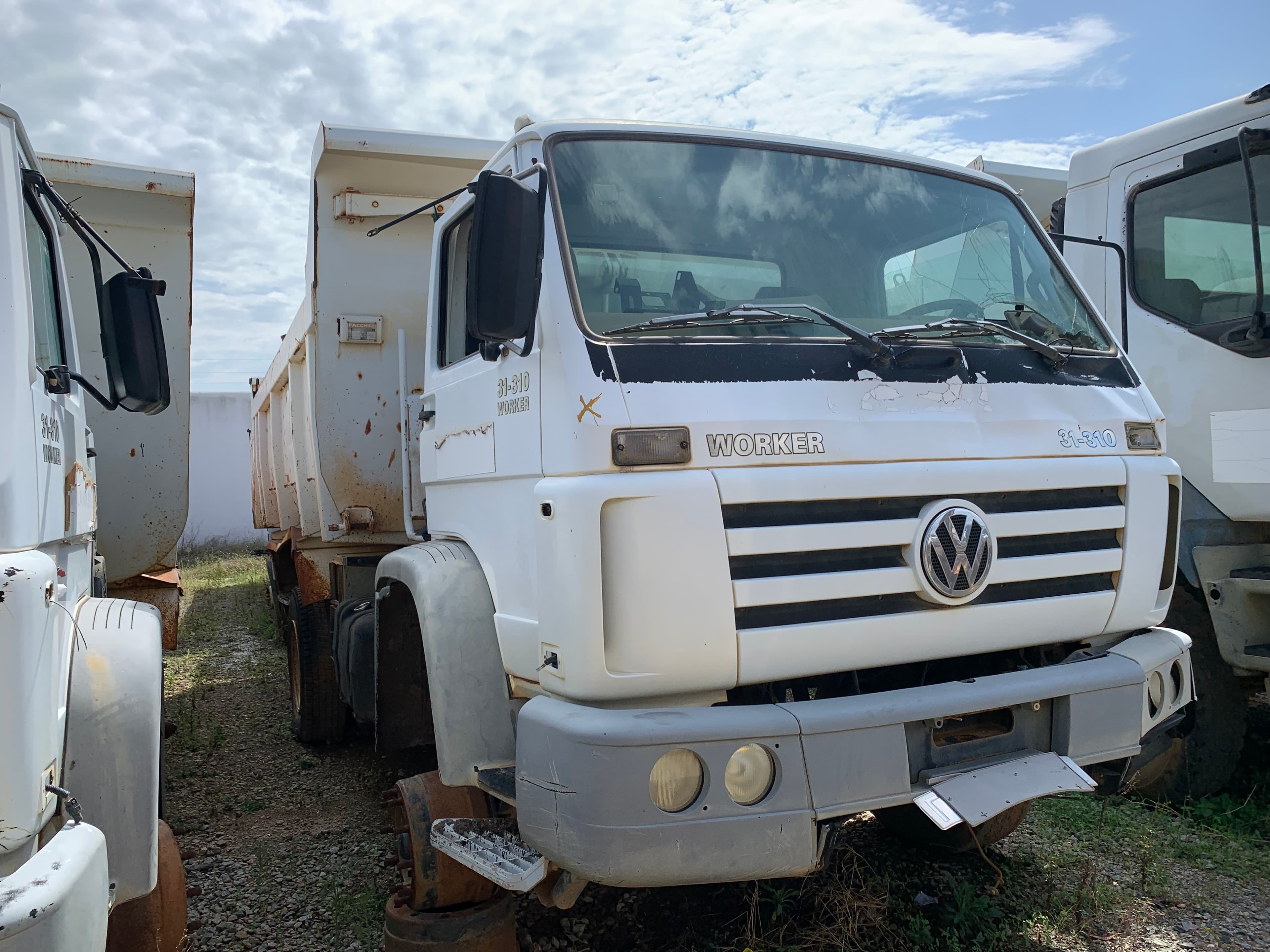Camión Basculante VOLKSWAGEN Worker 31-310 — imagen 2