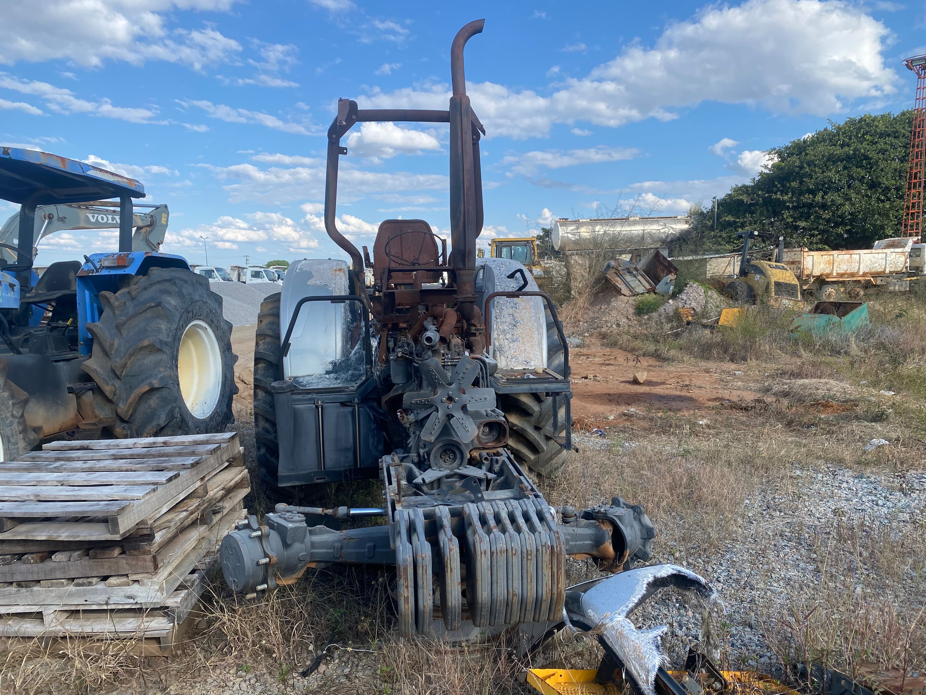 Tractor Agrícola AGRALE 5085 — imagen 2