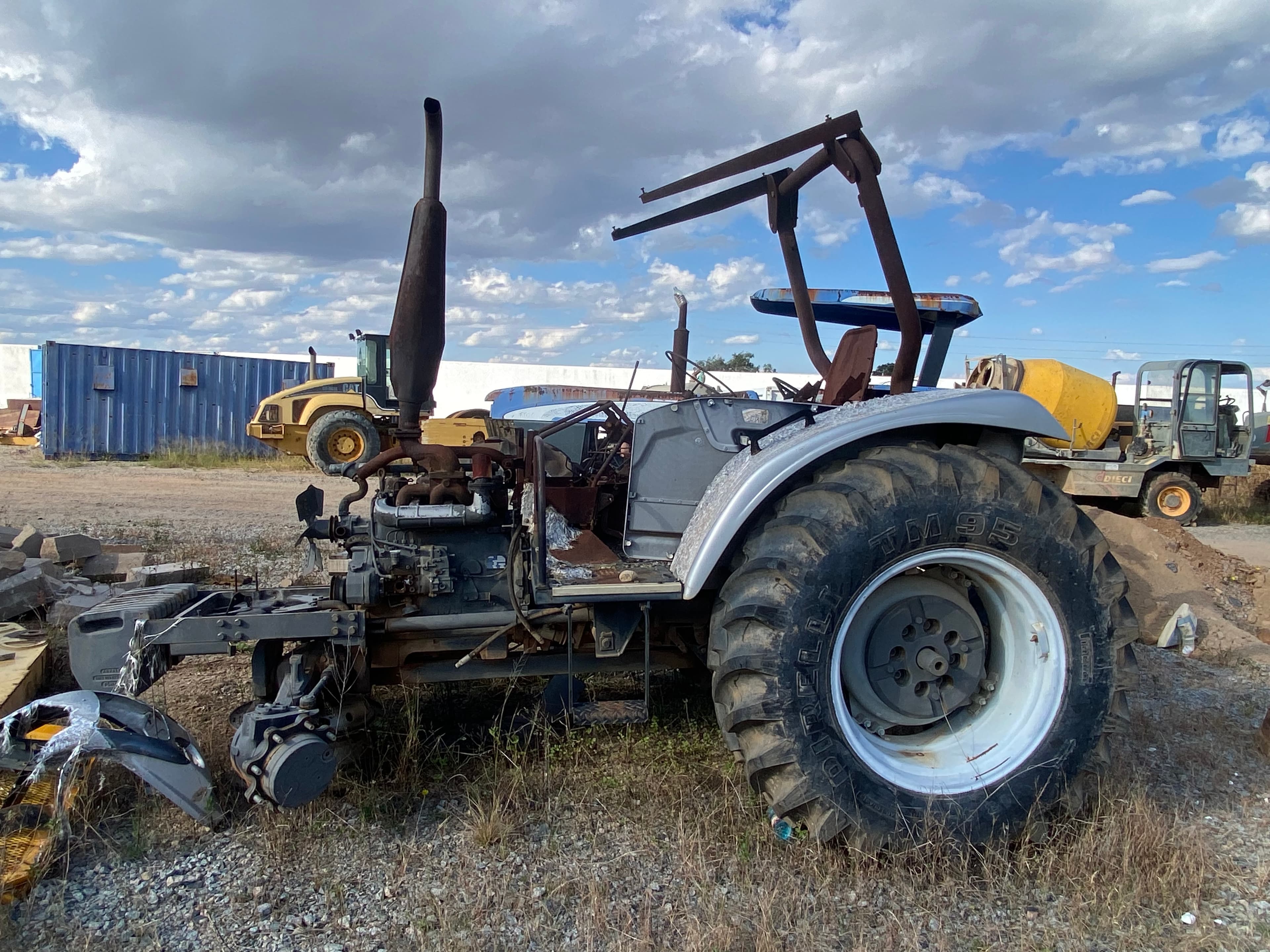 Tractor Agrícola AGRALE 5085 — imagen 5