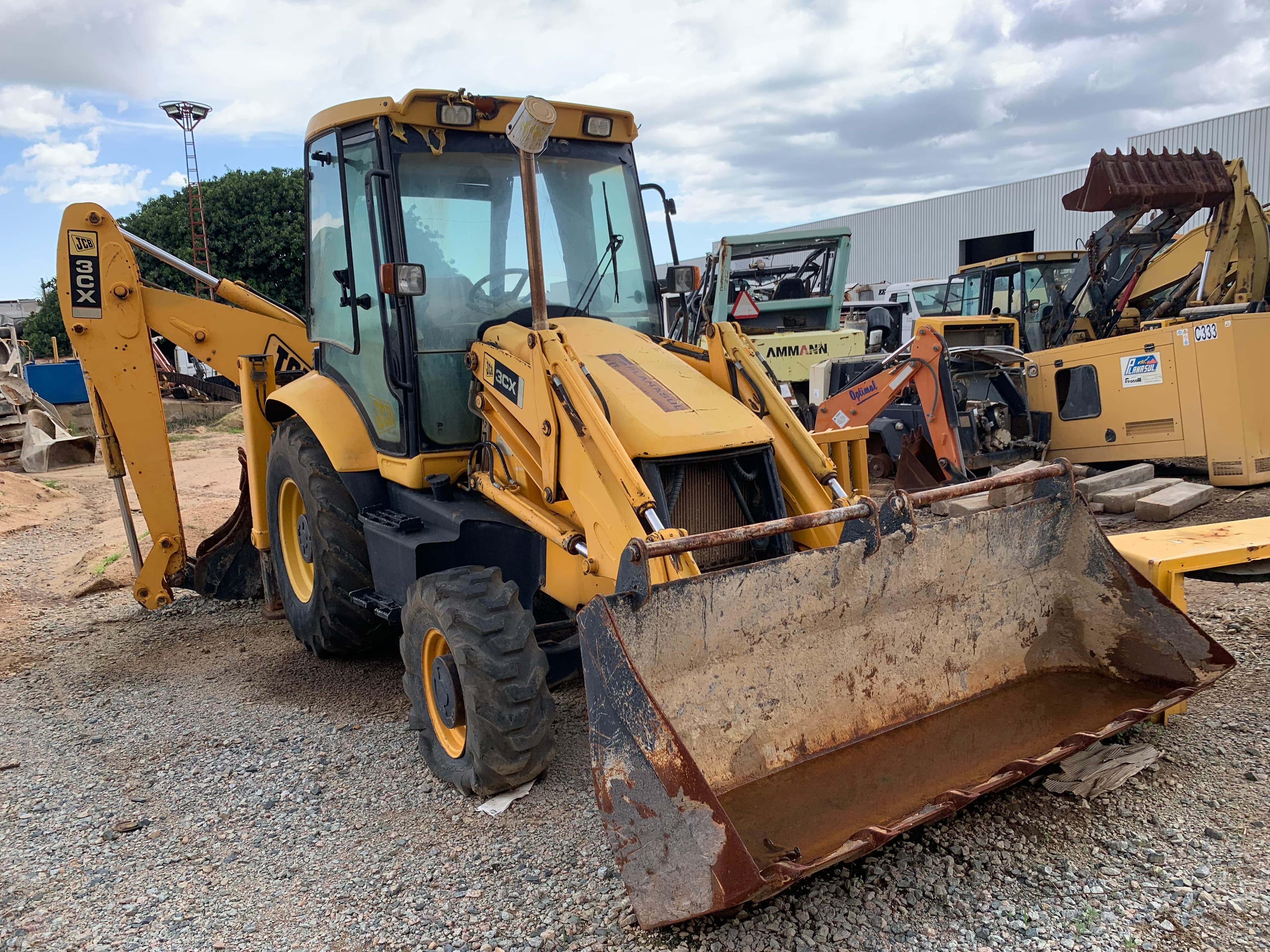 Retroescavadora JCB 1CX (1) — image 2