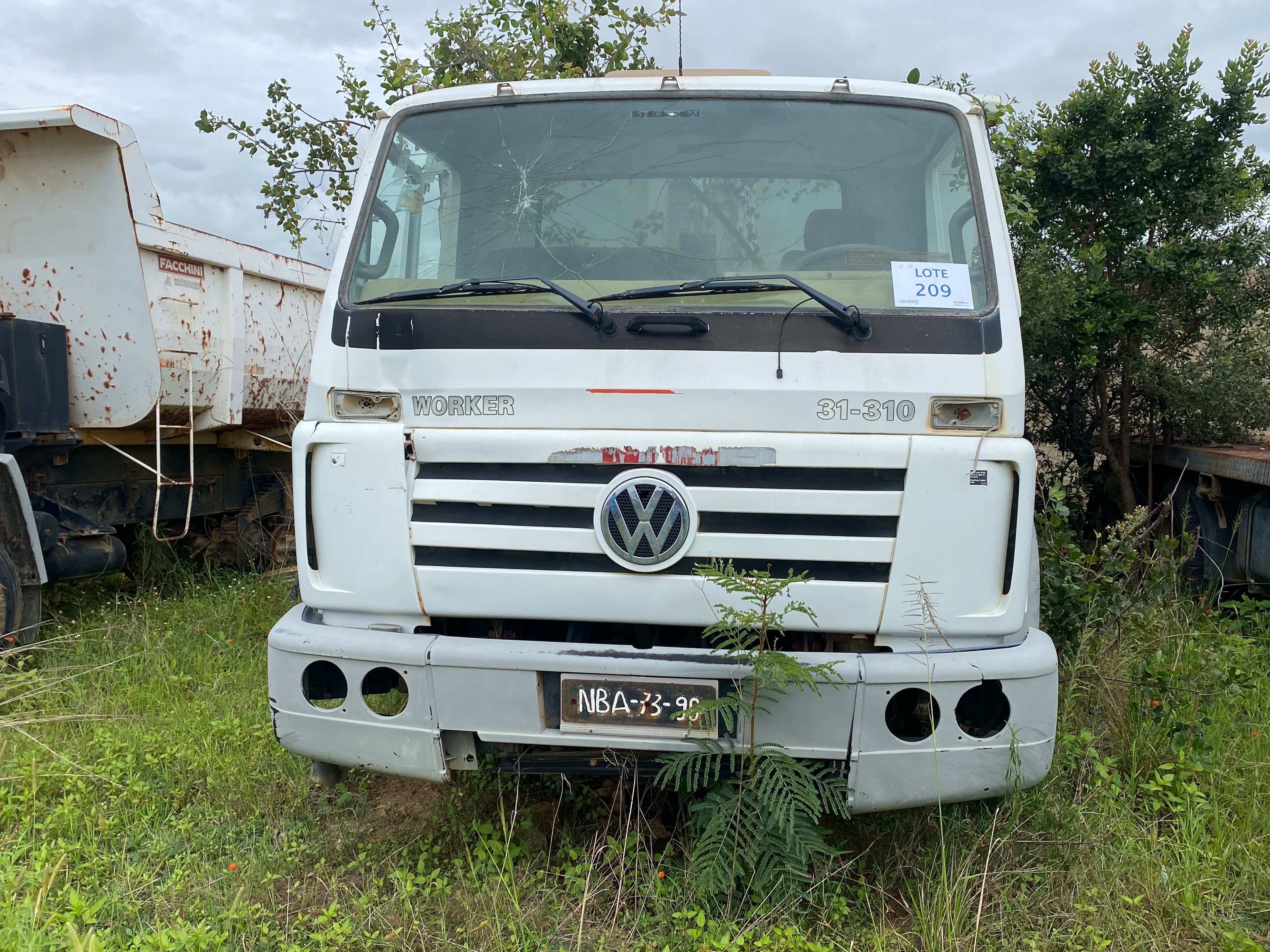 Camião Basculante VOLKSWAGEN 31-310 — imagen 2