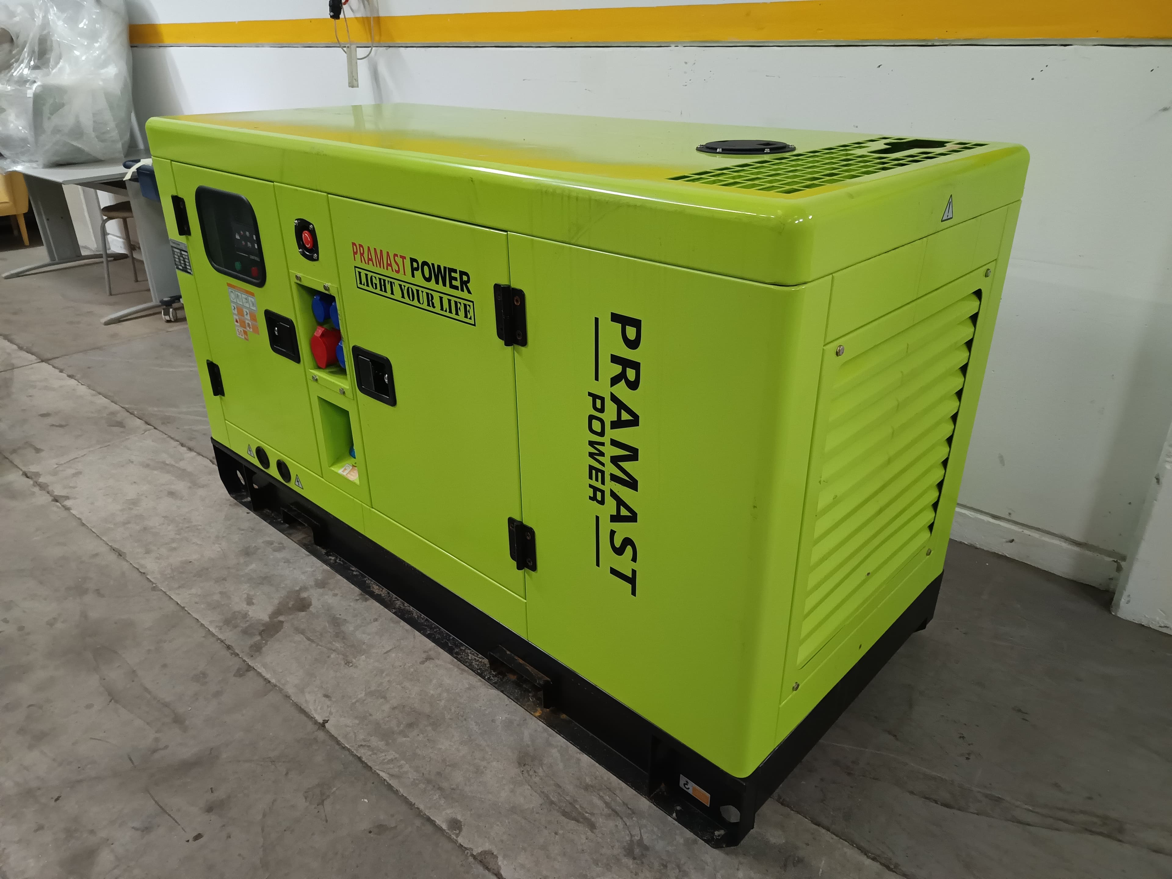 Gerador Pramast 37 KVA · Ano 2024 — imagen 2