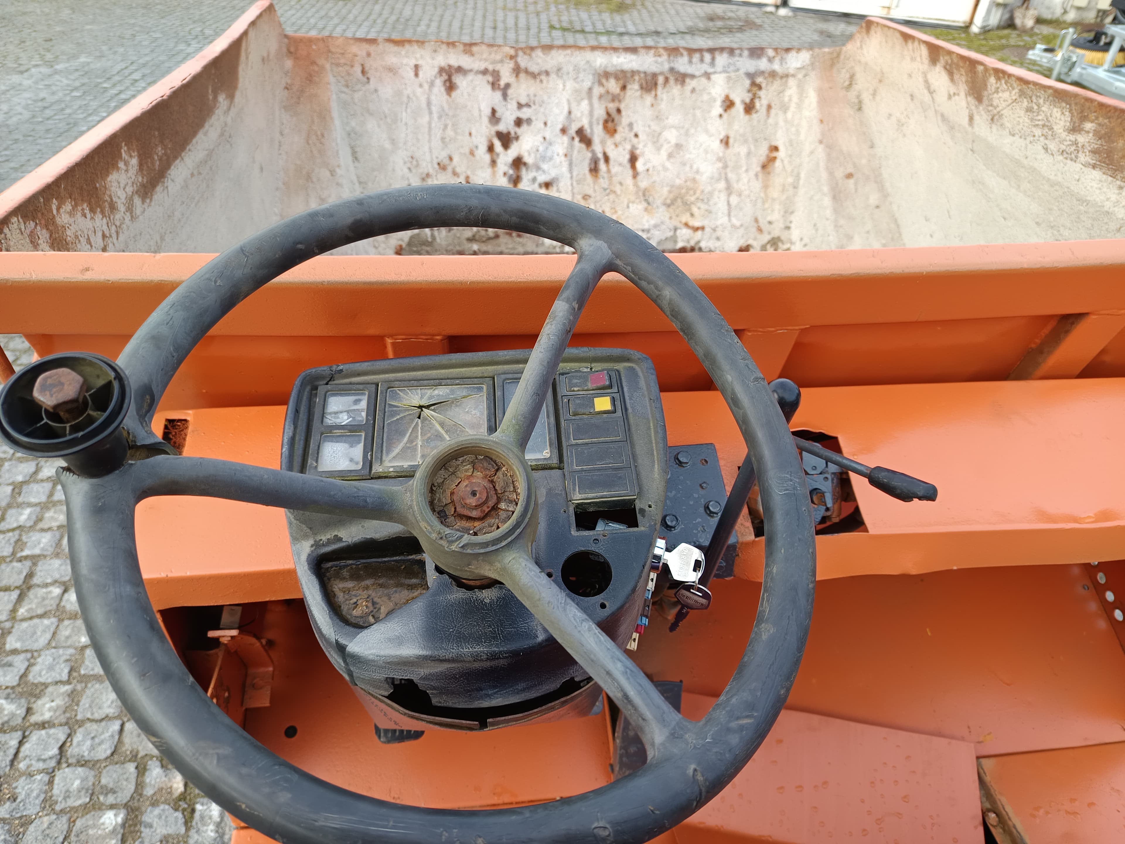 Dumper Agria · Ano 2003 — imagen 11