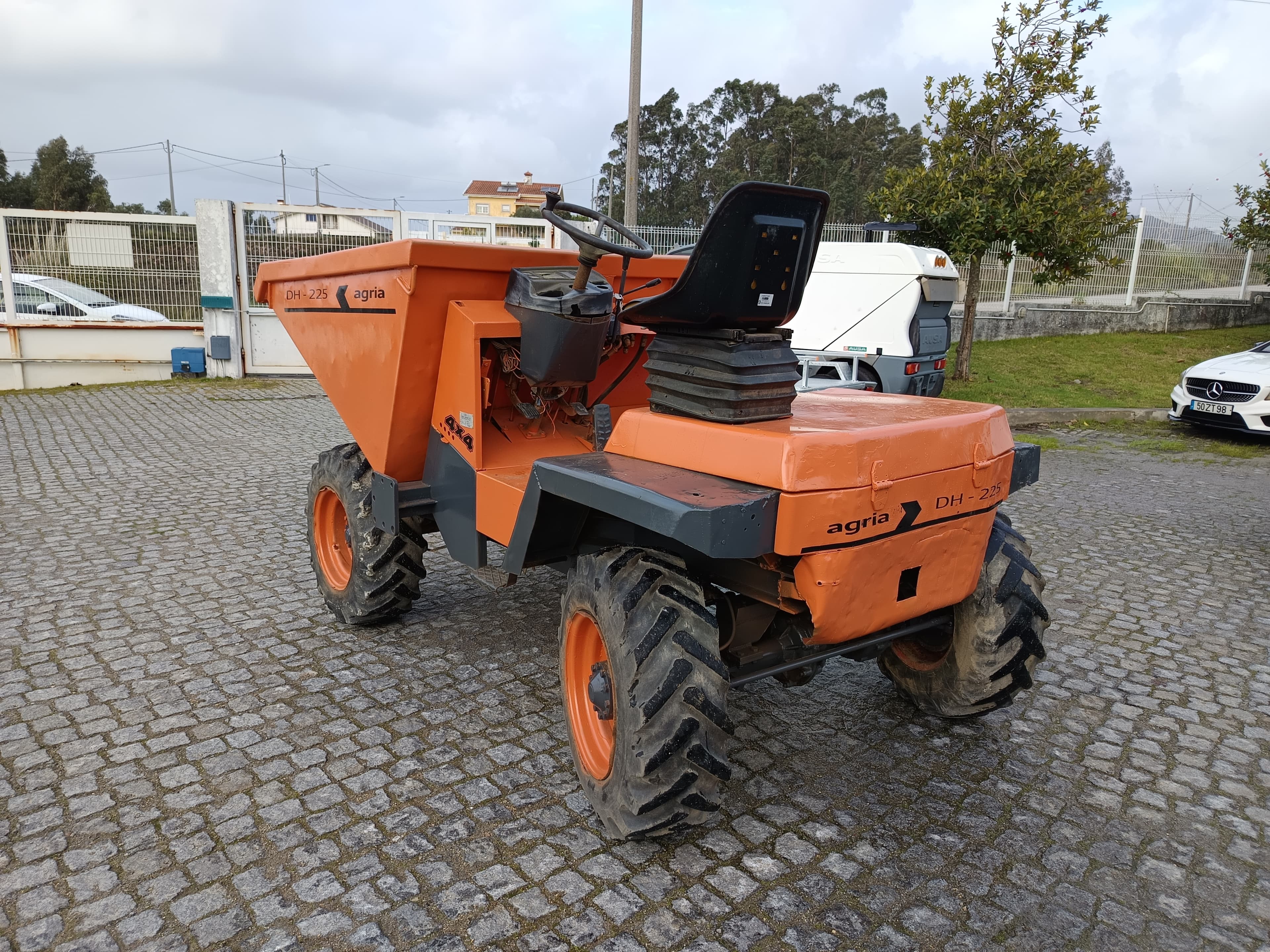 Dumper Agria · Ano 2003 — imagen 6