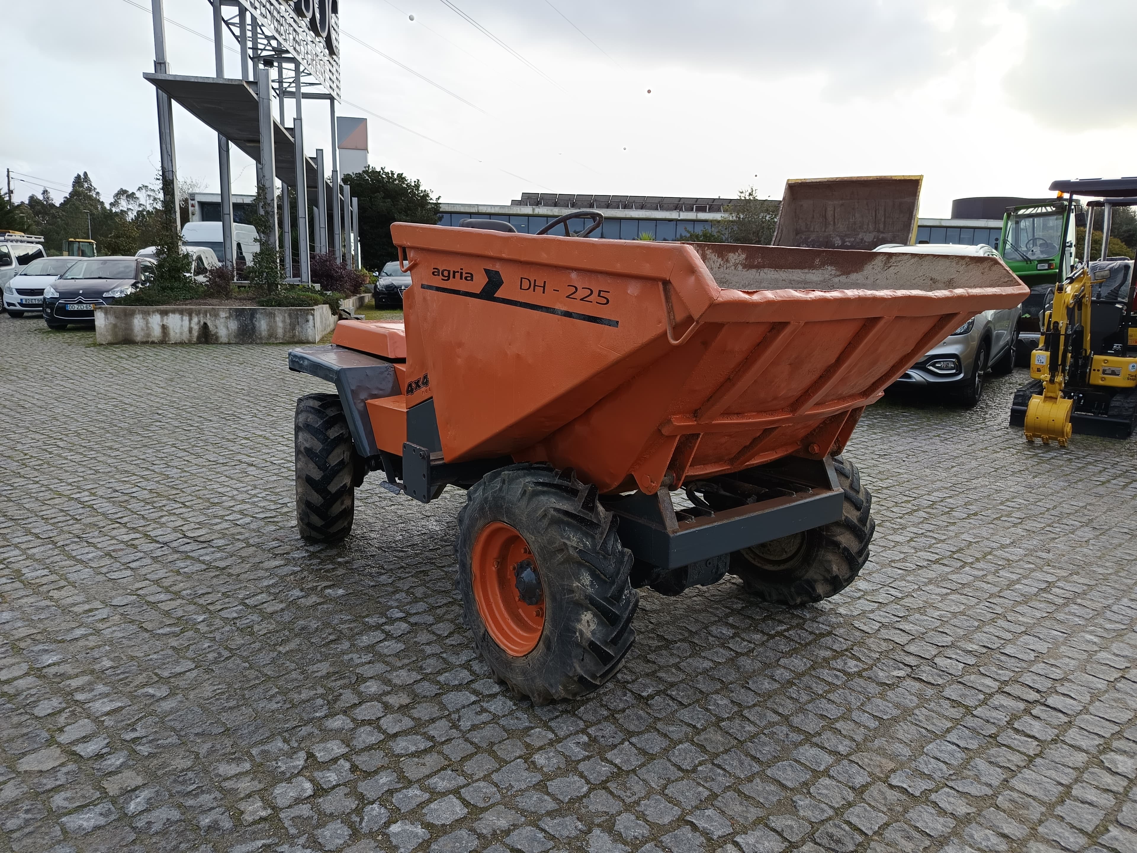 Dumper Agria · Ano 2003 — imagen 3