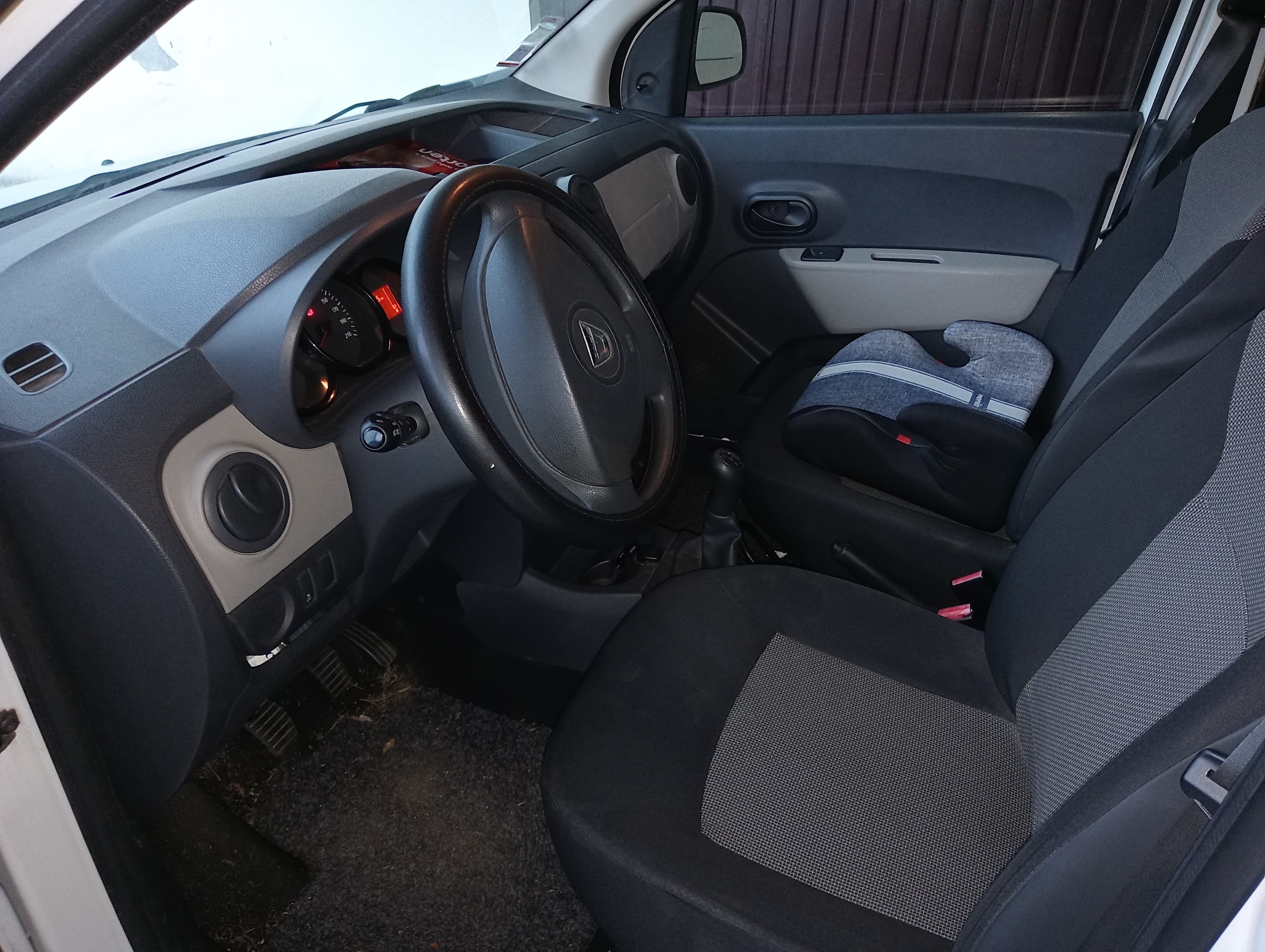 Dacia Dokker · Ano 2014 — image 7