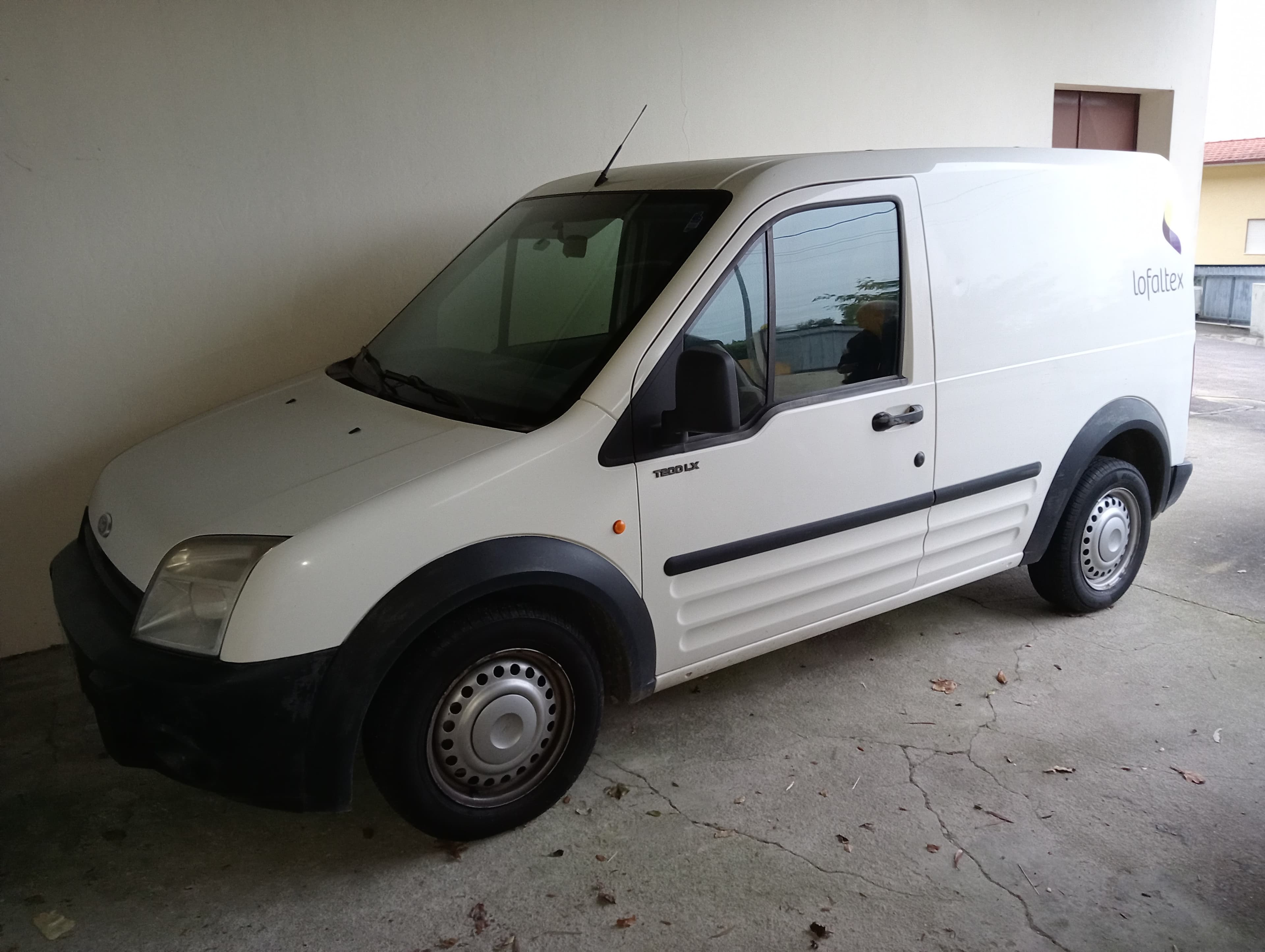 Ford Transit Connect T200LX · Ano 2005 — image 1