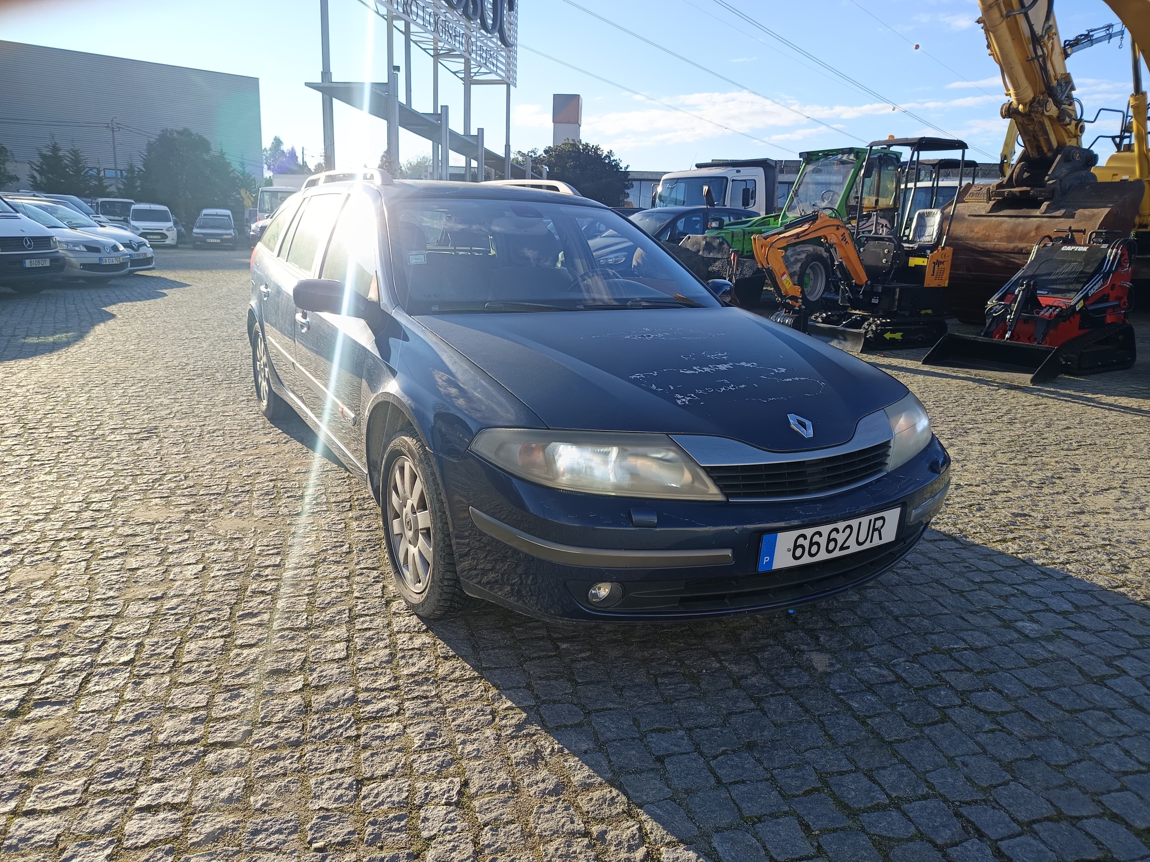 Renault Laguna · Ano 2003 — imagen 3