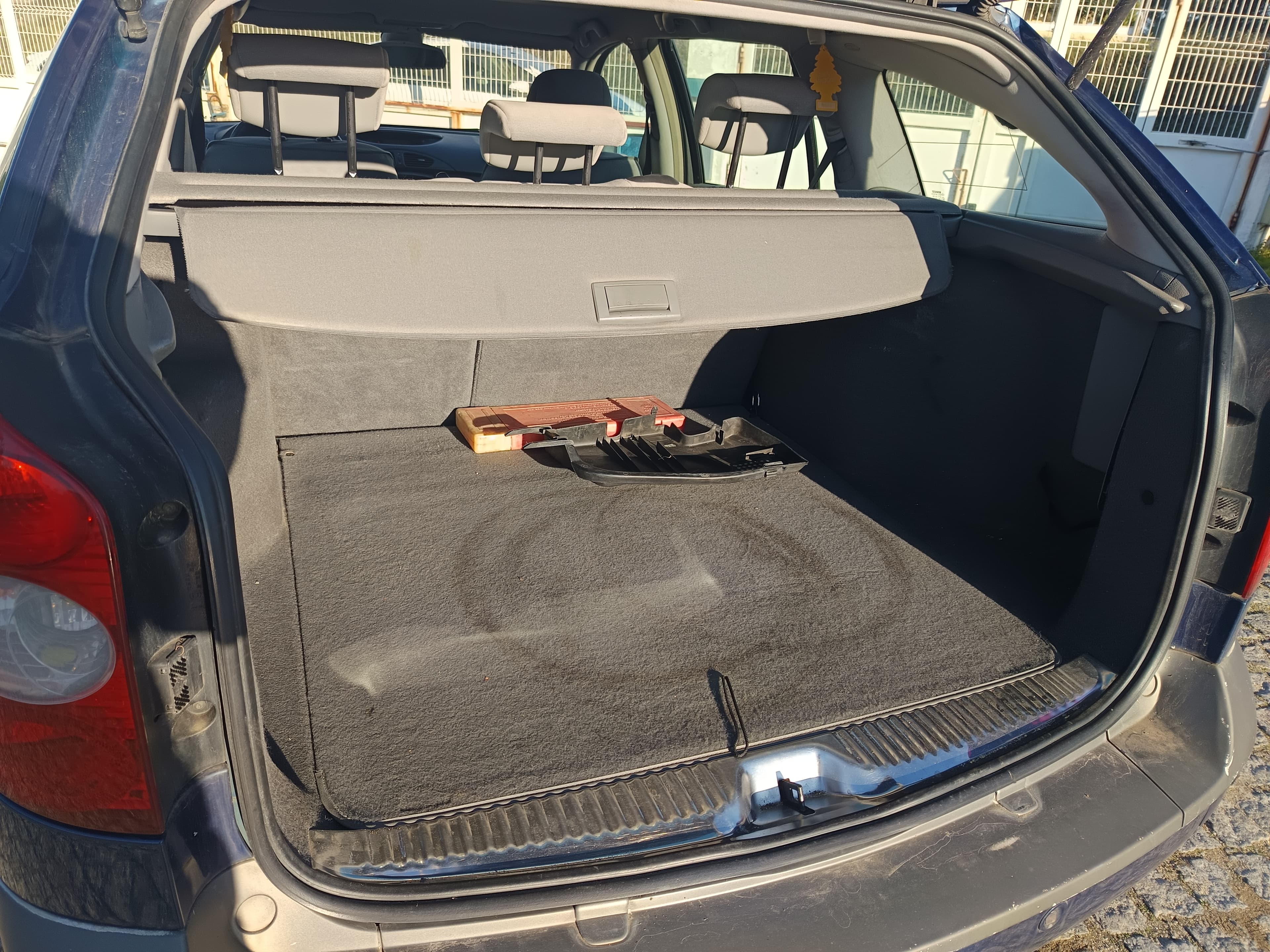 Renault Laguna · Ano 2003 — imagen 20