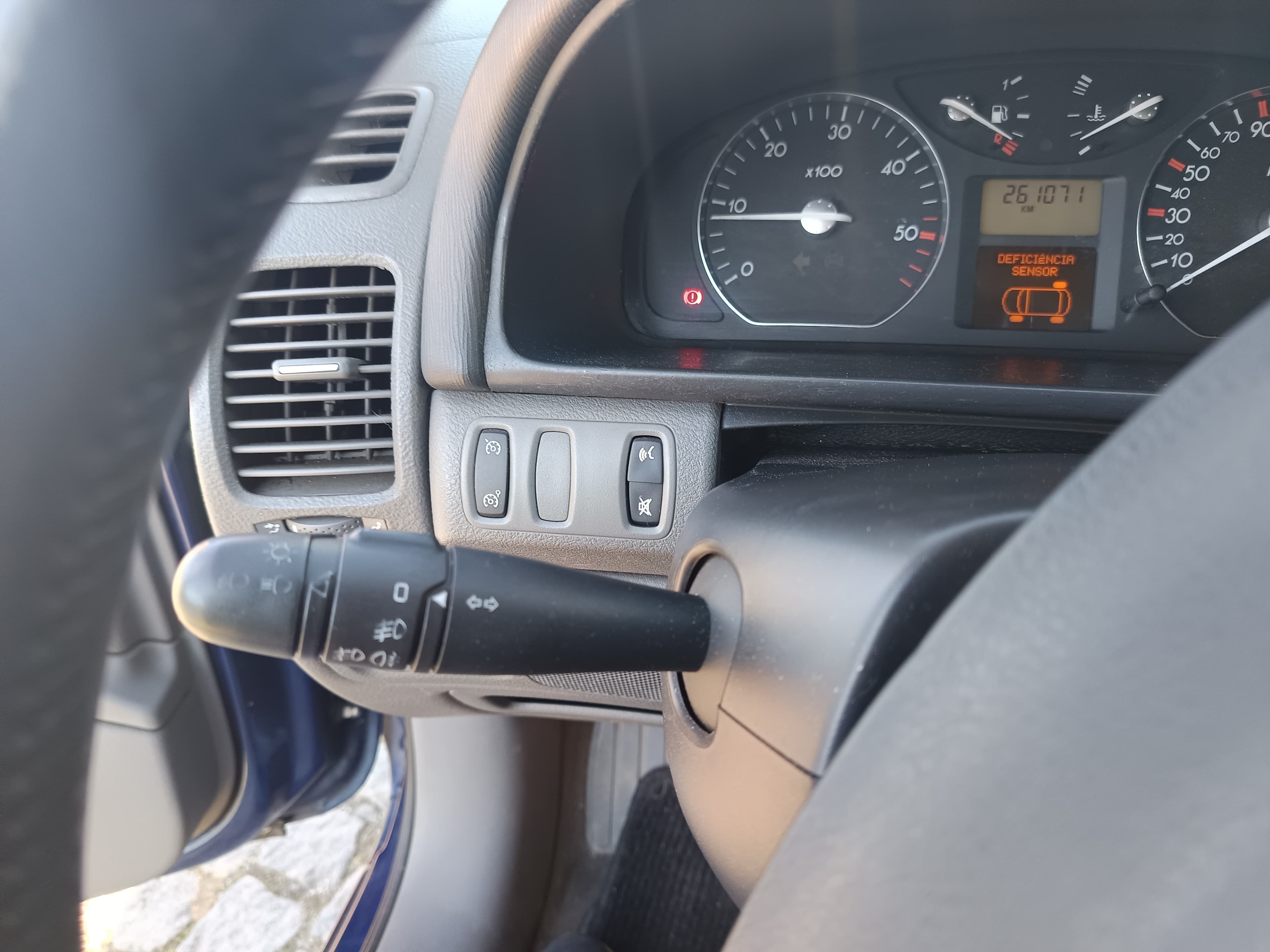 Renault Laguna · Ano 2003 — imagen 46