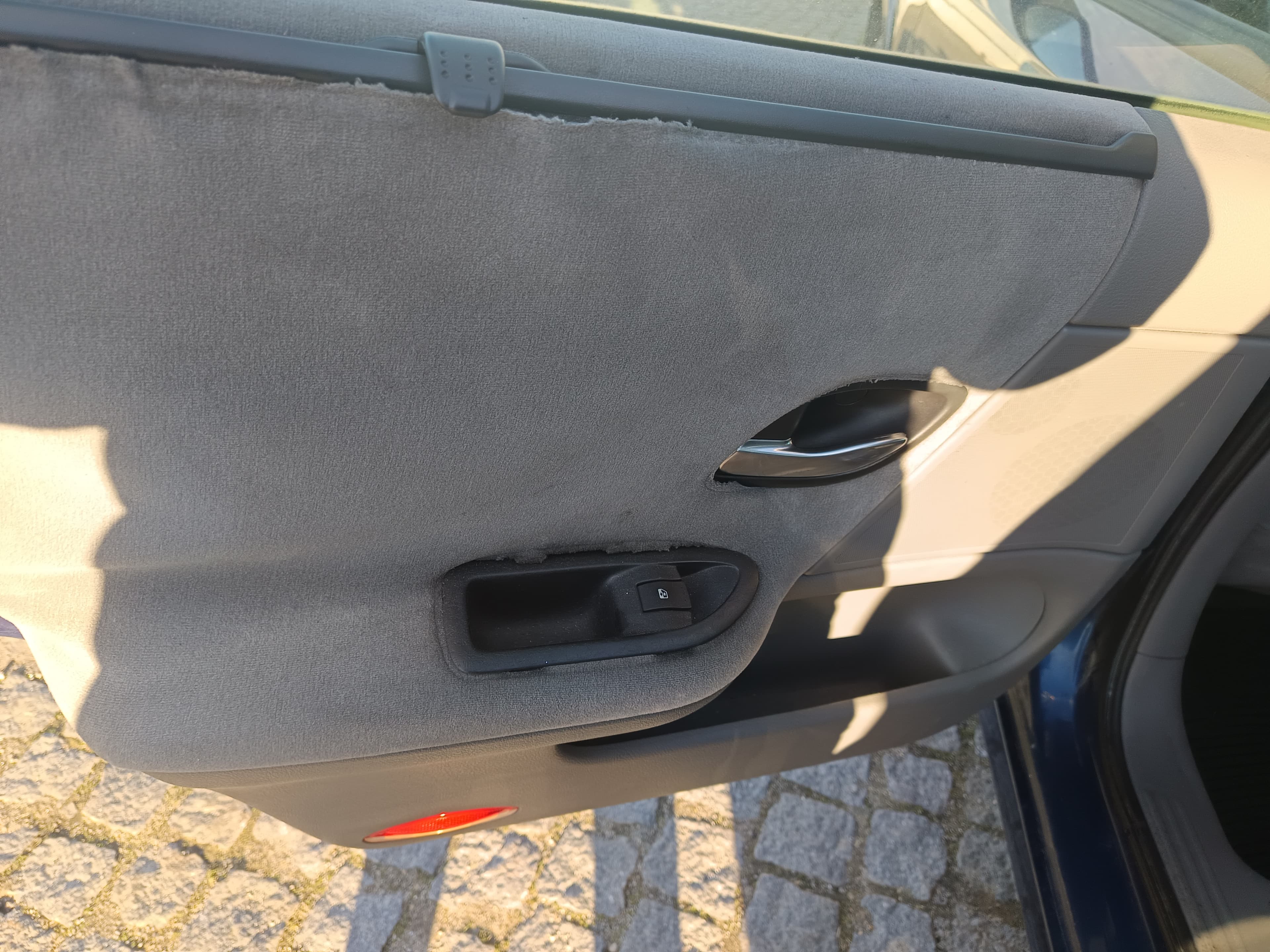 Renault Laguna · Ano 2003 — imagen 32
