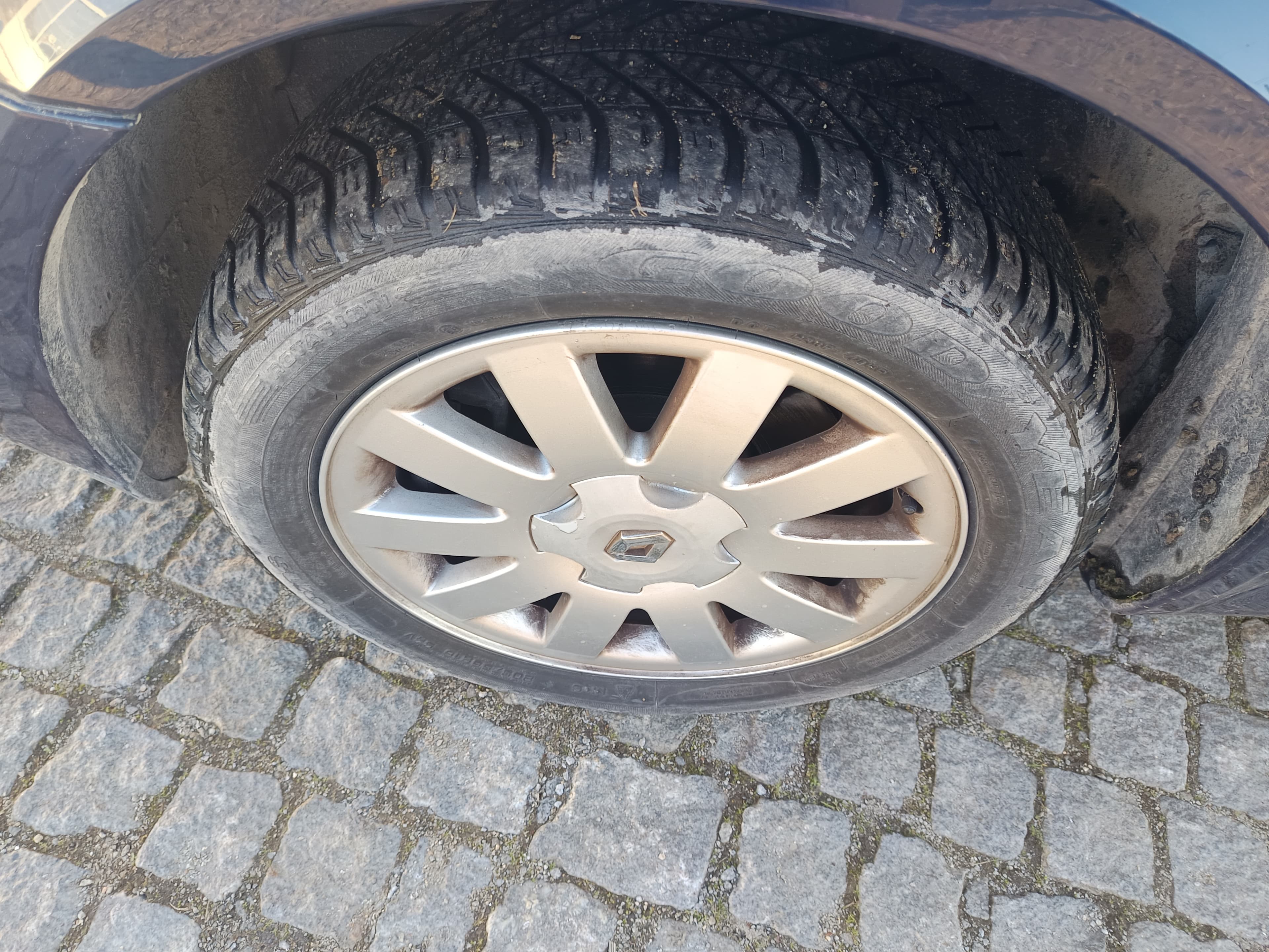 Renault Laguna · Ano 2003 — imagen 16