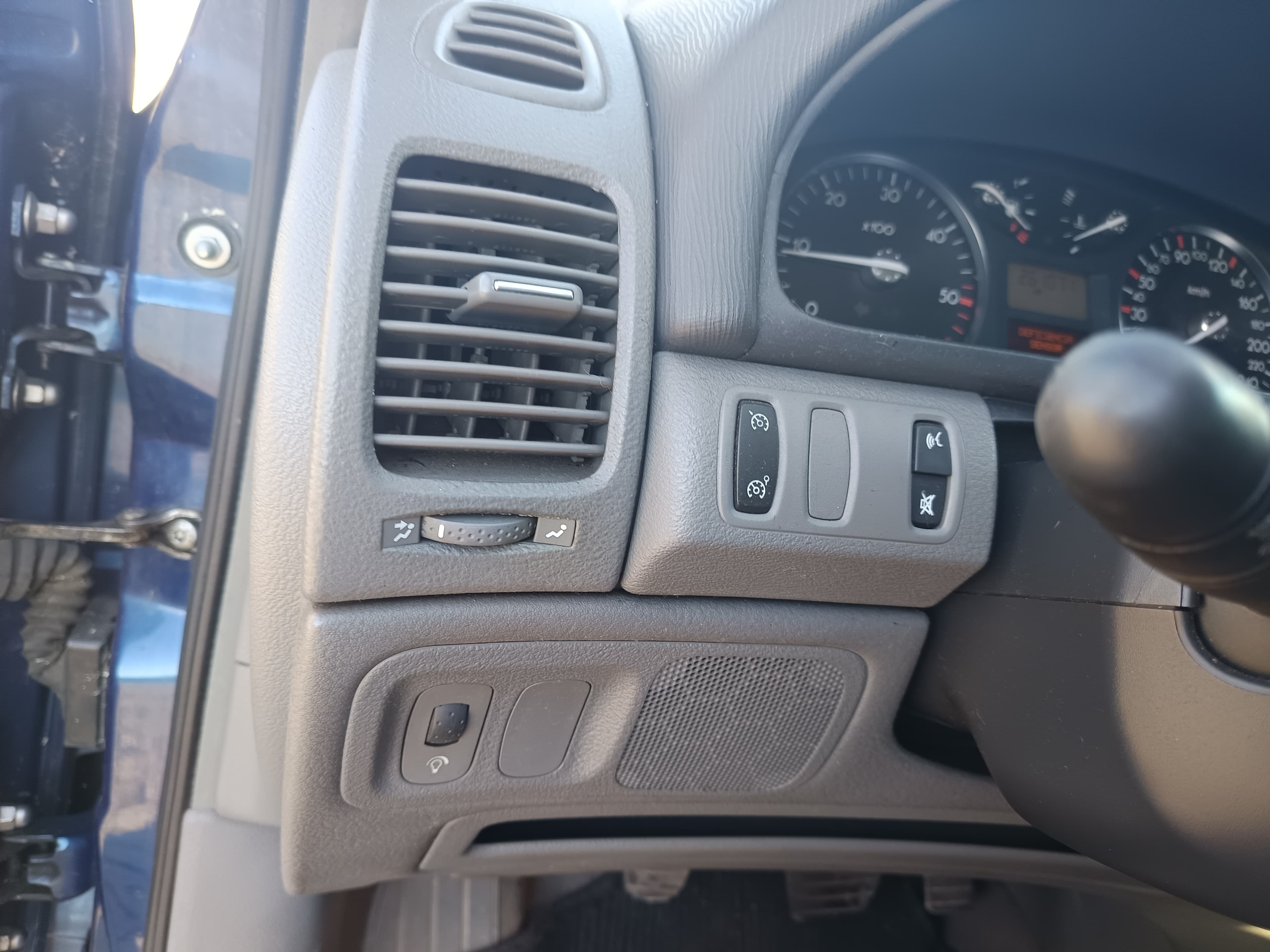 Renault Laguna · Ano 2003 — imagen 47