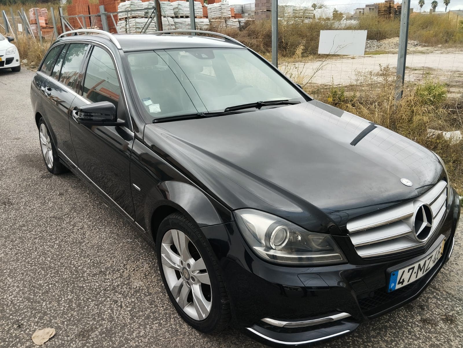 Mercedes-Benz C 220 CDI · Ano 2012 — image 1
