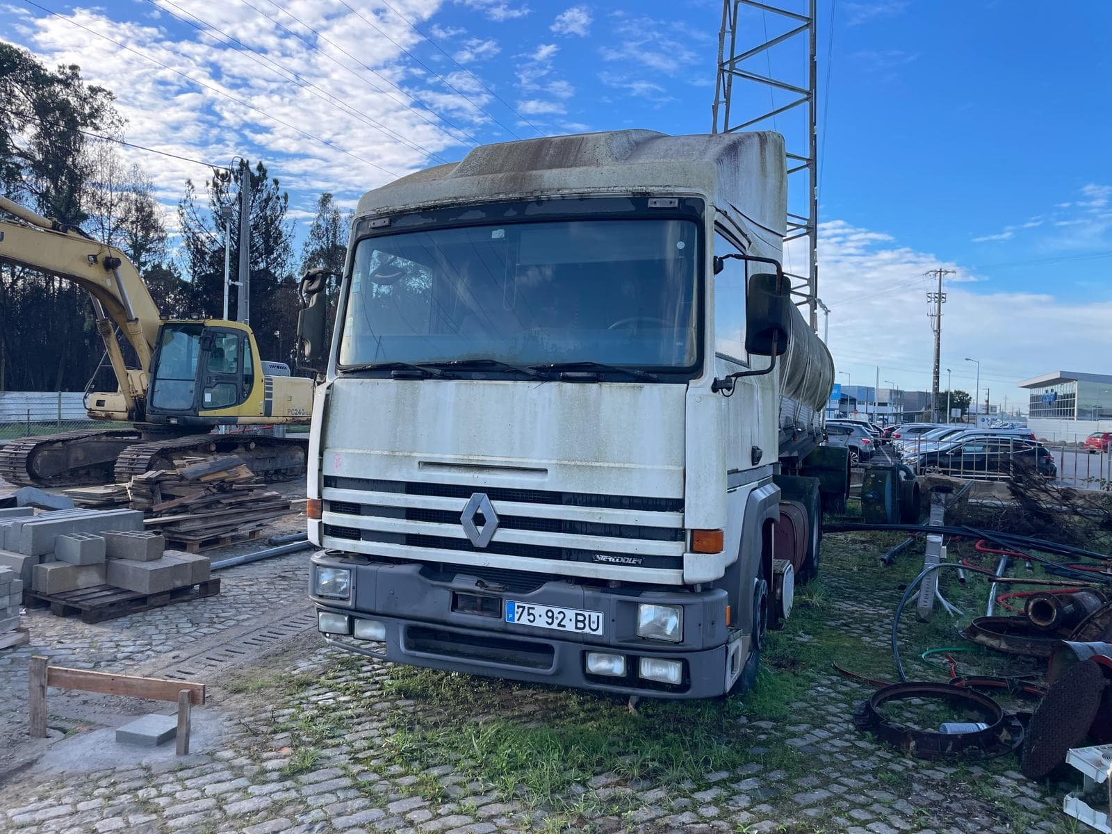 Renault R385TI Major · Ano 1993 — imagen 2