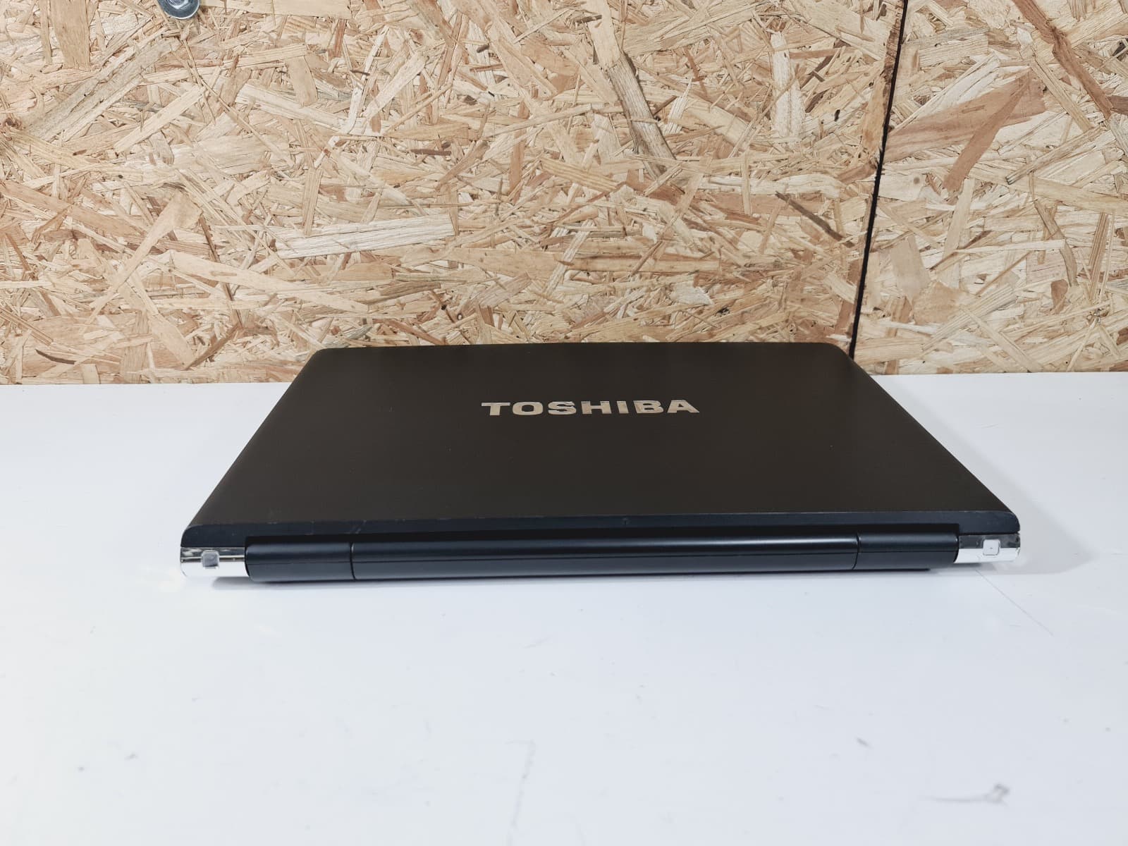 Portátil Toshiba — imagen 4