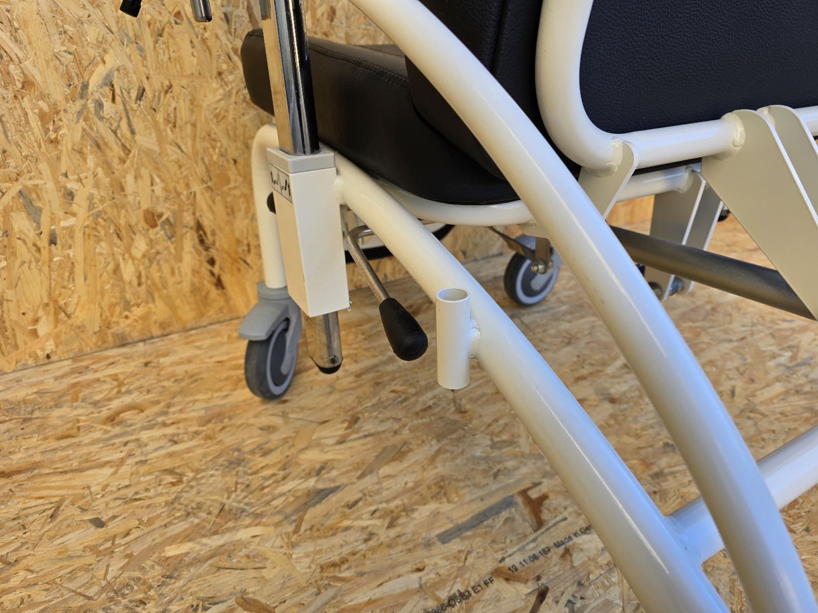 Fauteuil de prélèvement sanguin — image 10