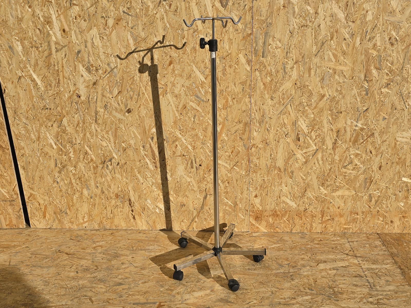 Suporte para soro — image 2