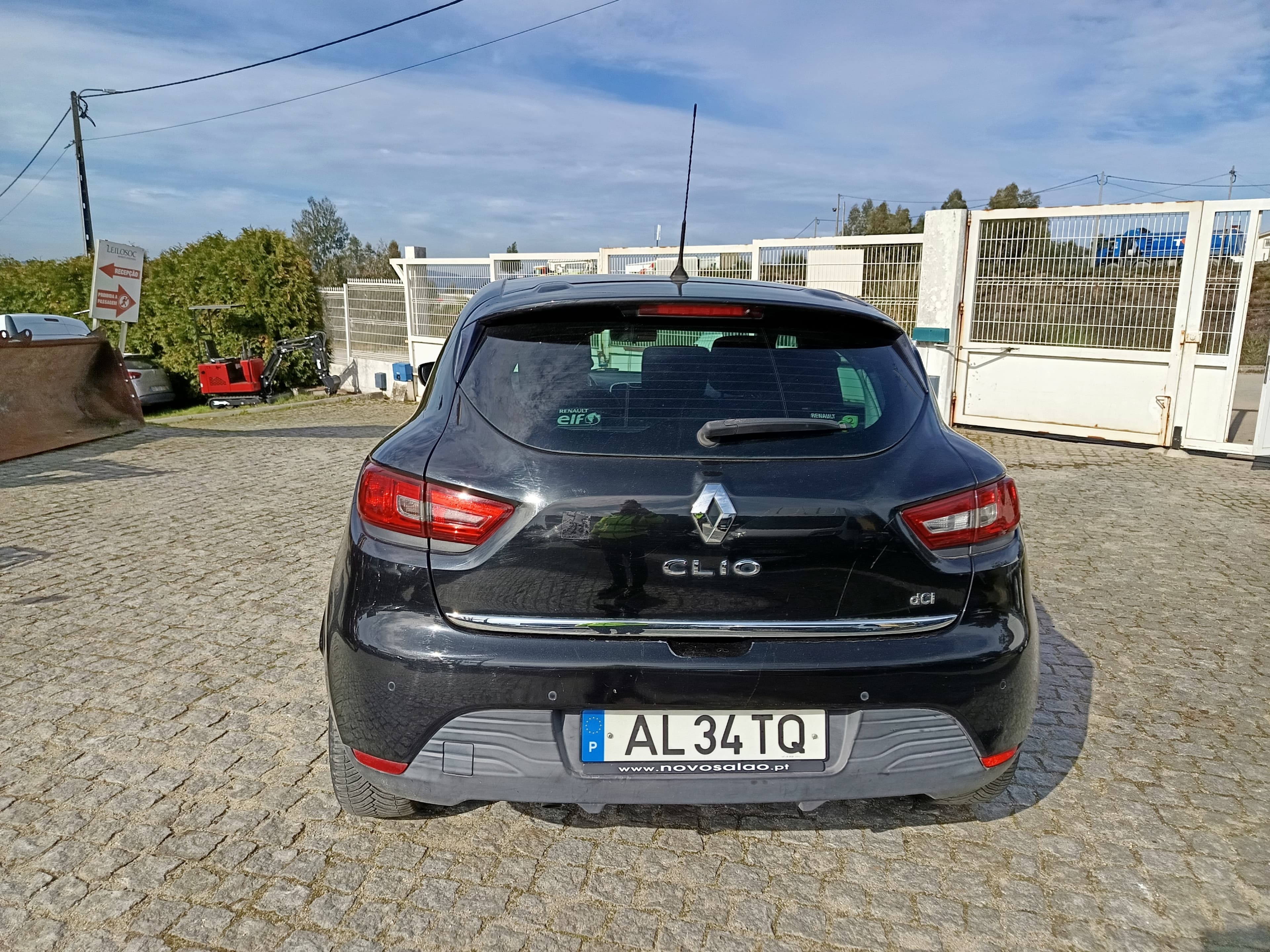 Renault Clio · Ano 2016 — imagen 5