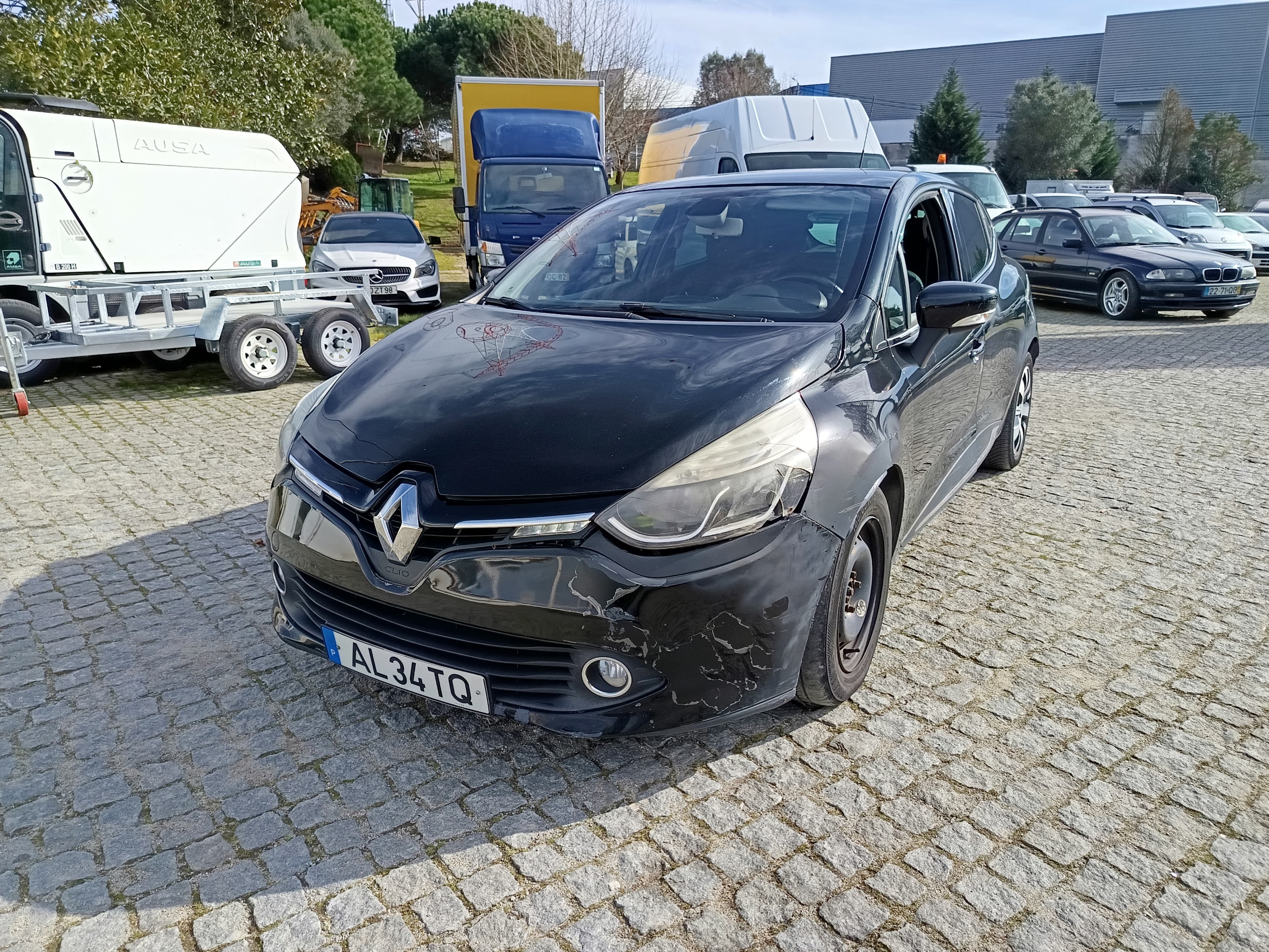 Renault Clio · Ano 2016 — imagen 1
