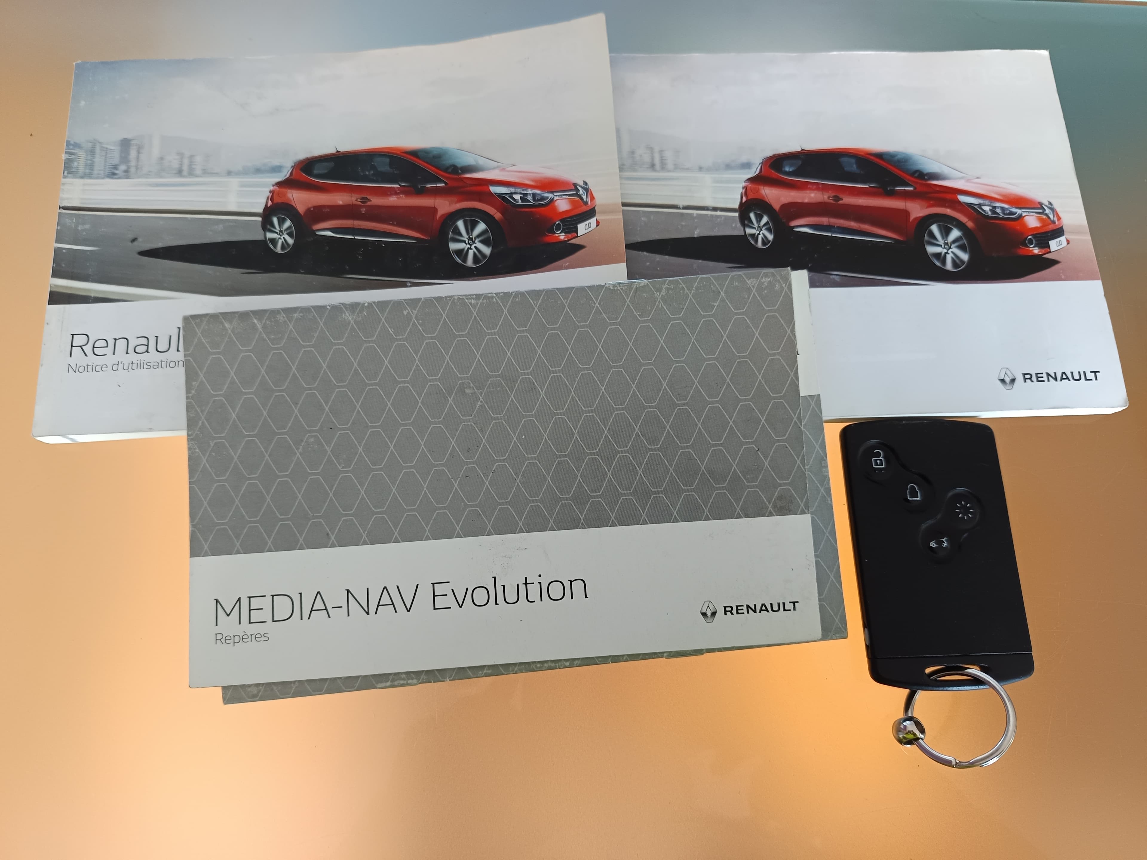 Renault Clio · Ano 2016 — imagen 46
