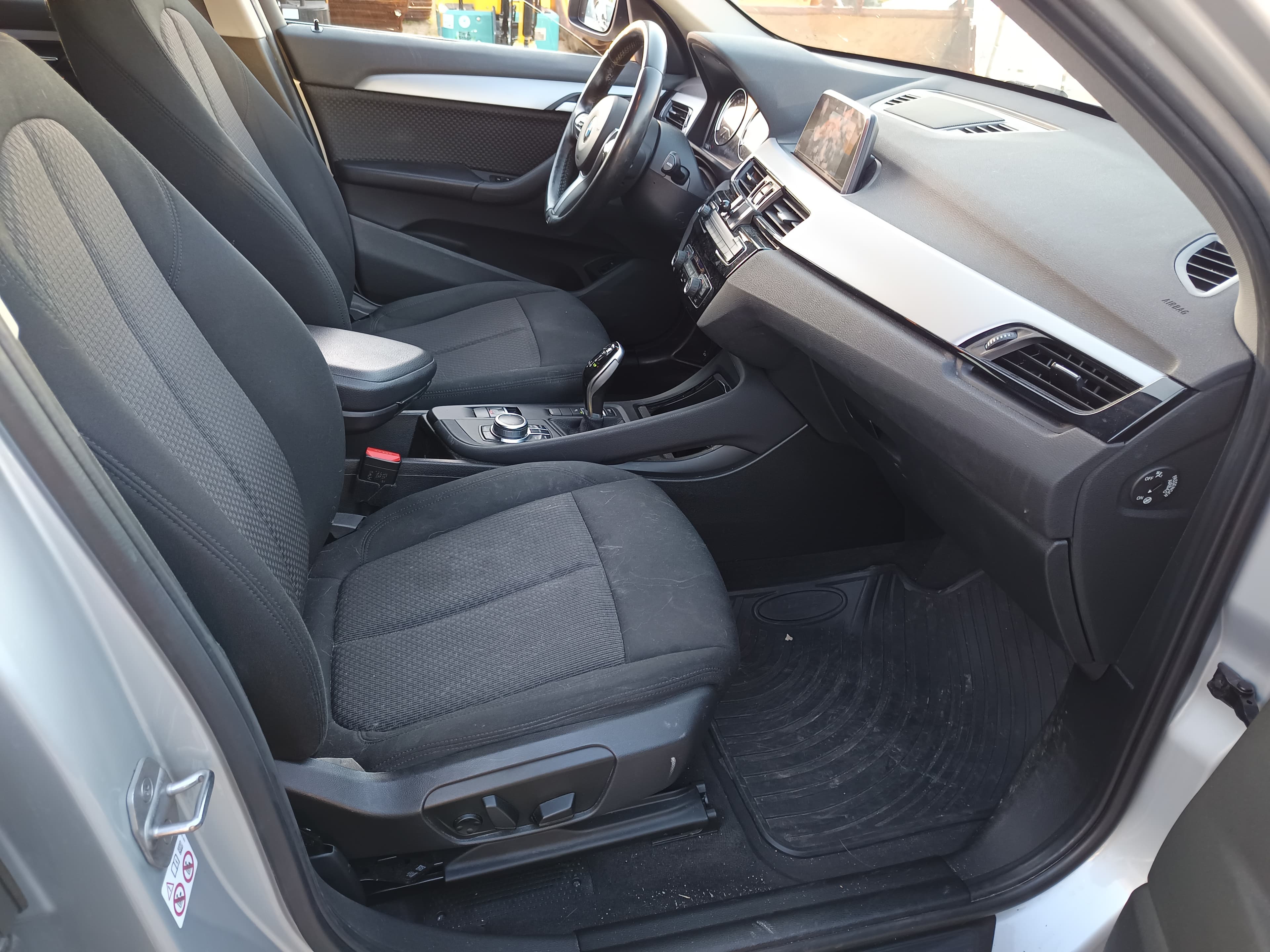 BMW X1 sDrive 16d · Ano 2019 — image 26