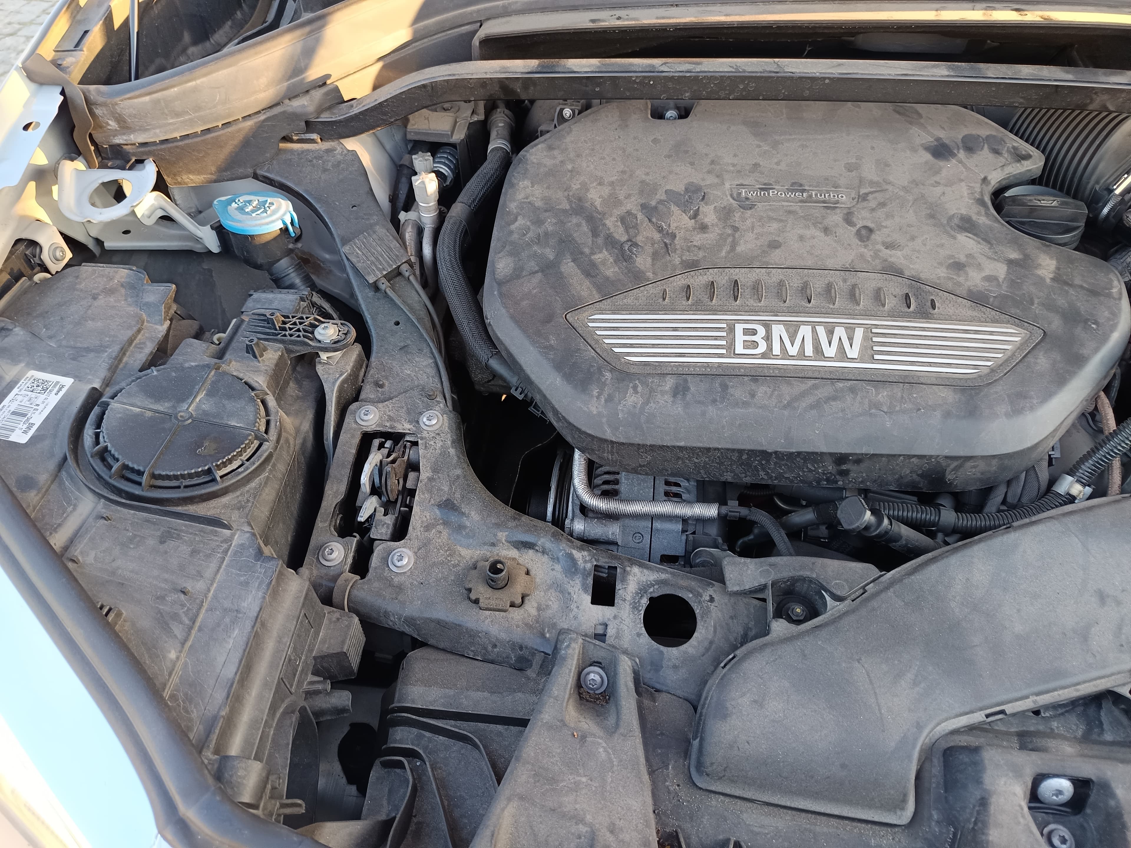 BMW X1 sDrive 16d · Ano 2019 — image 16