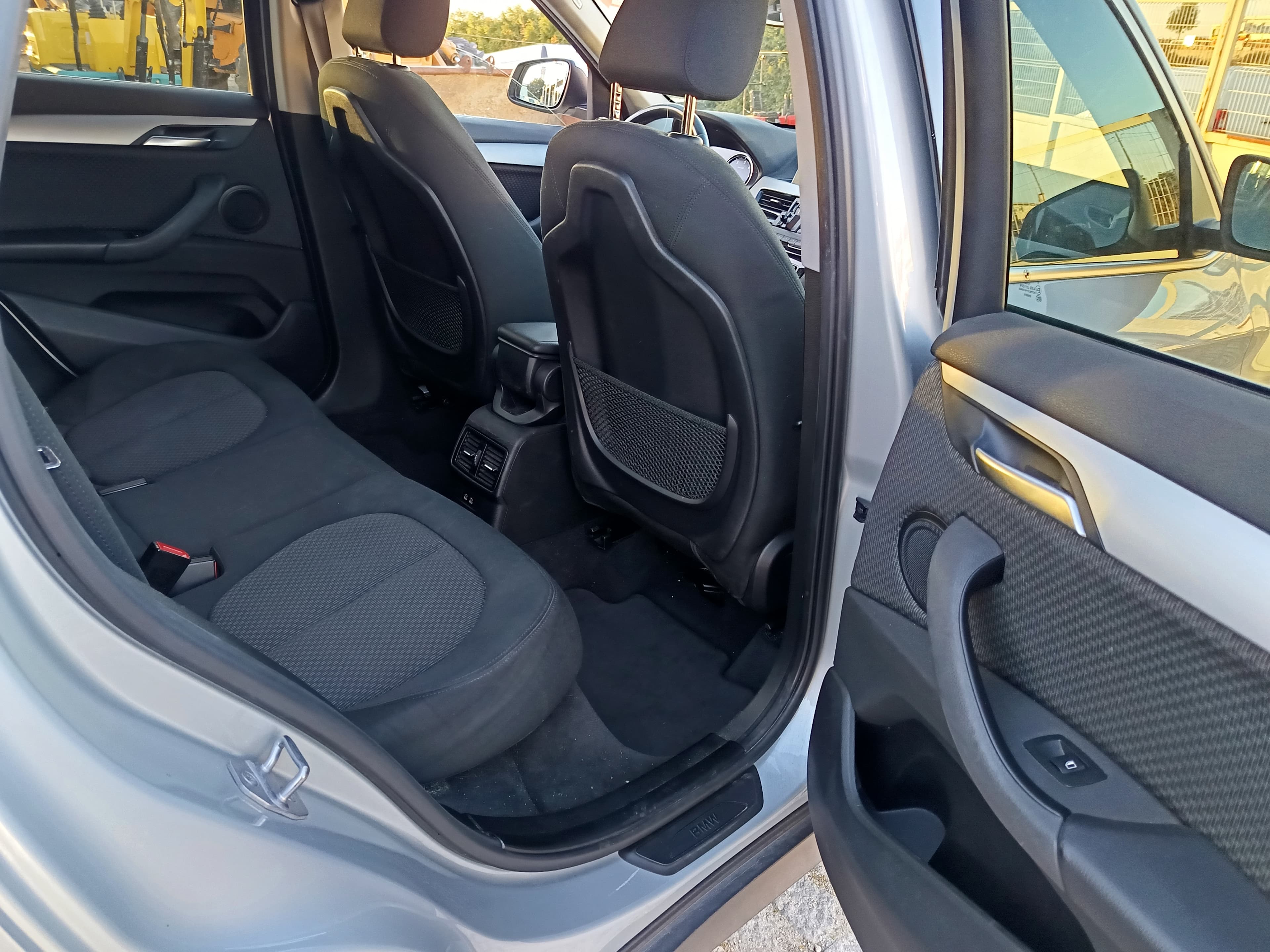 BMW X1 sDrive 16d · Ano 2019 — image 21