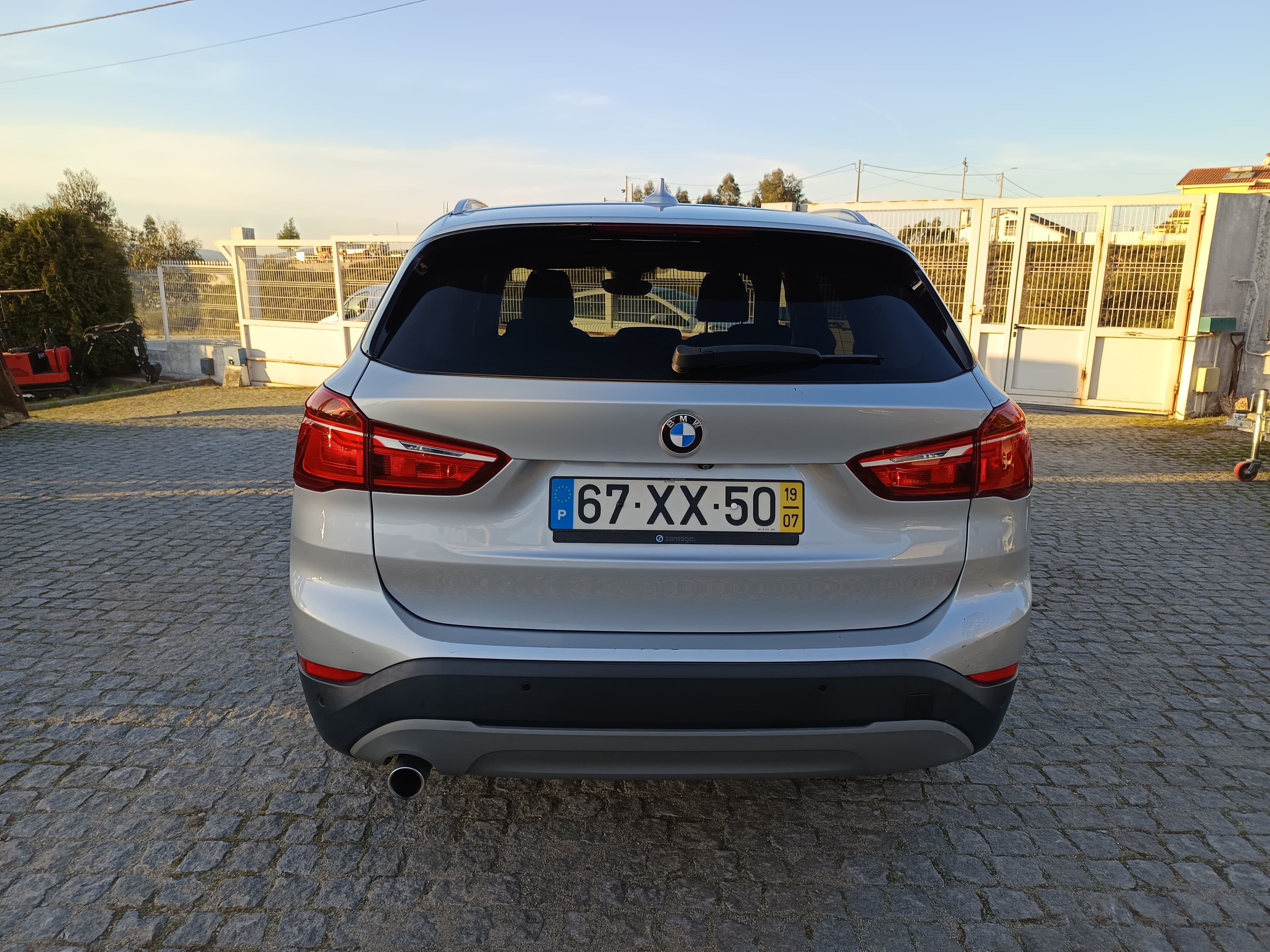 BMW X1 sDrive 16d · Ano 2019 — image 6