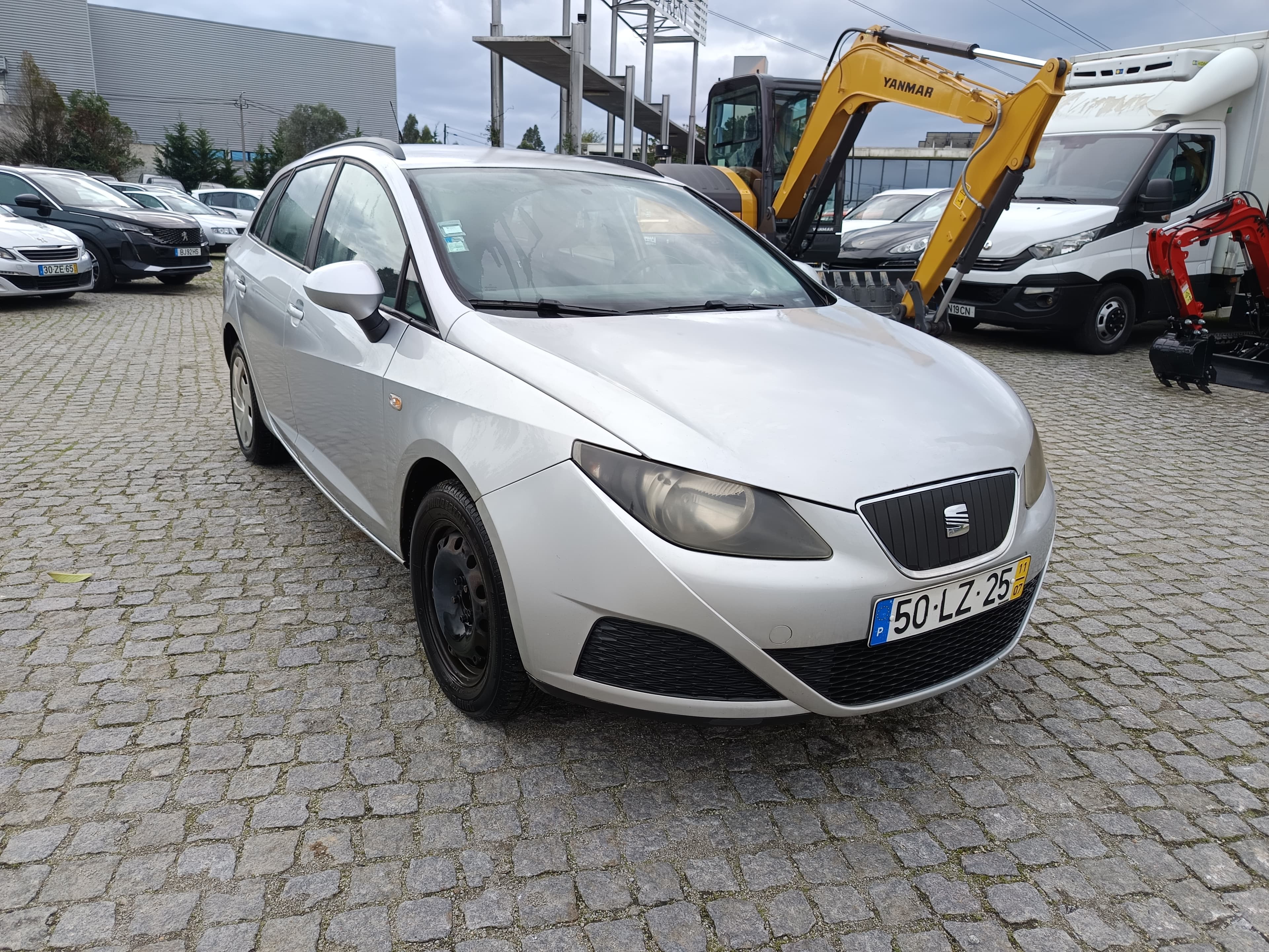 Seat Ibiza · Ano 2011 — image 3