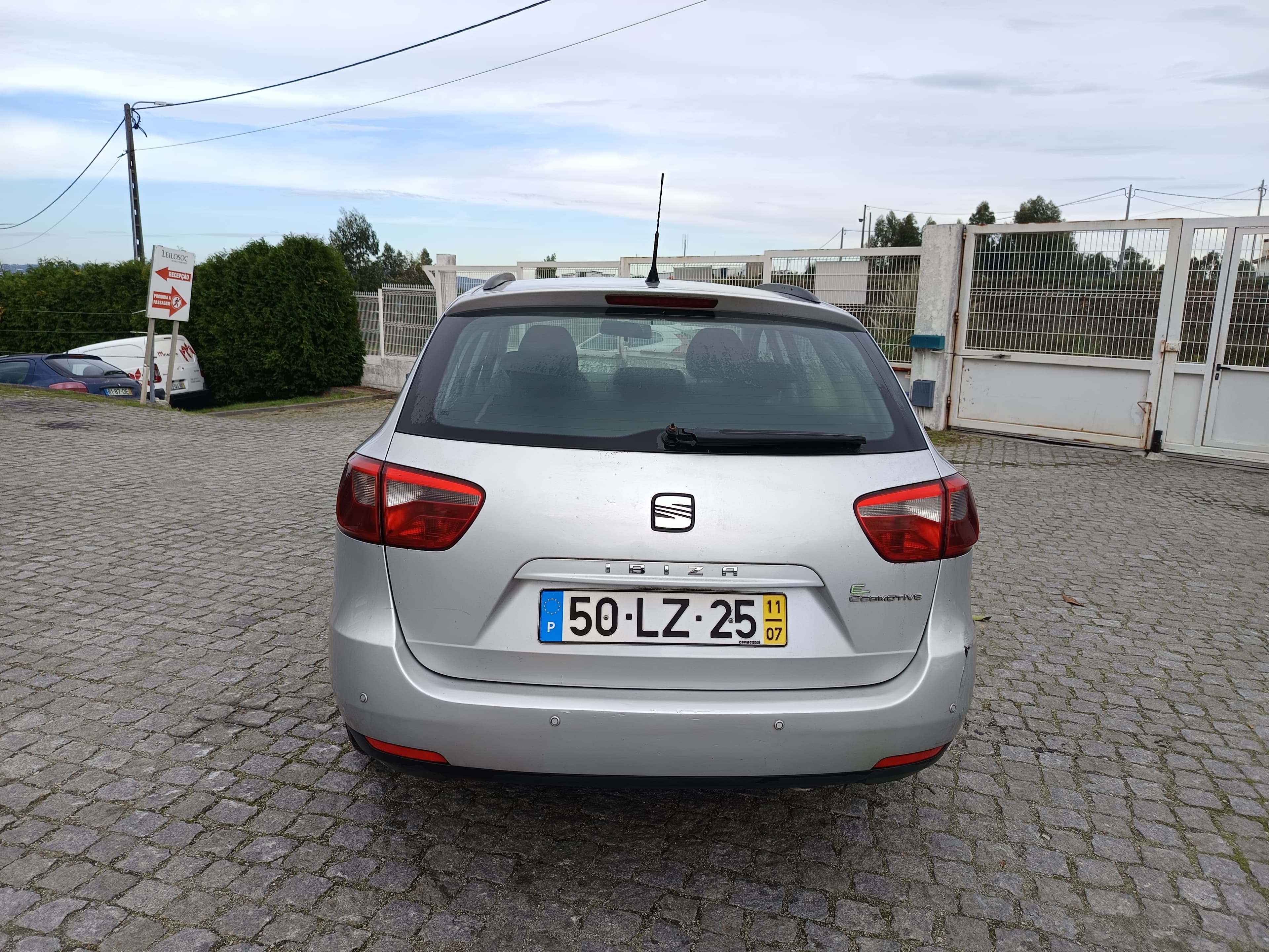 Seat Ibiza · Ano 2011 — image 5