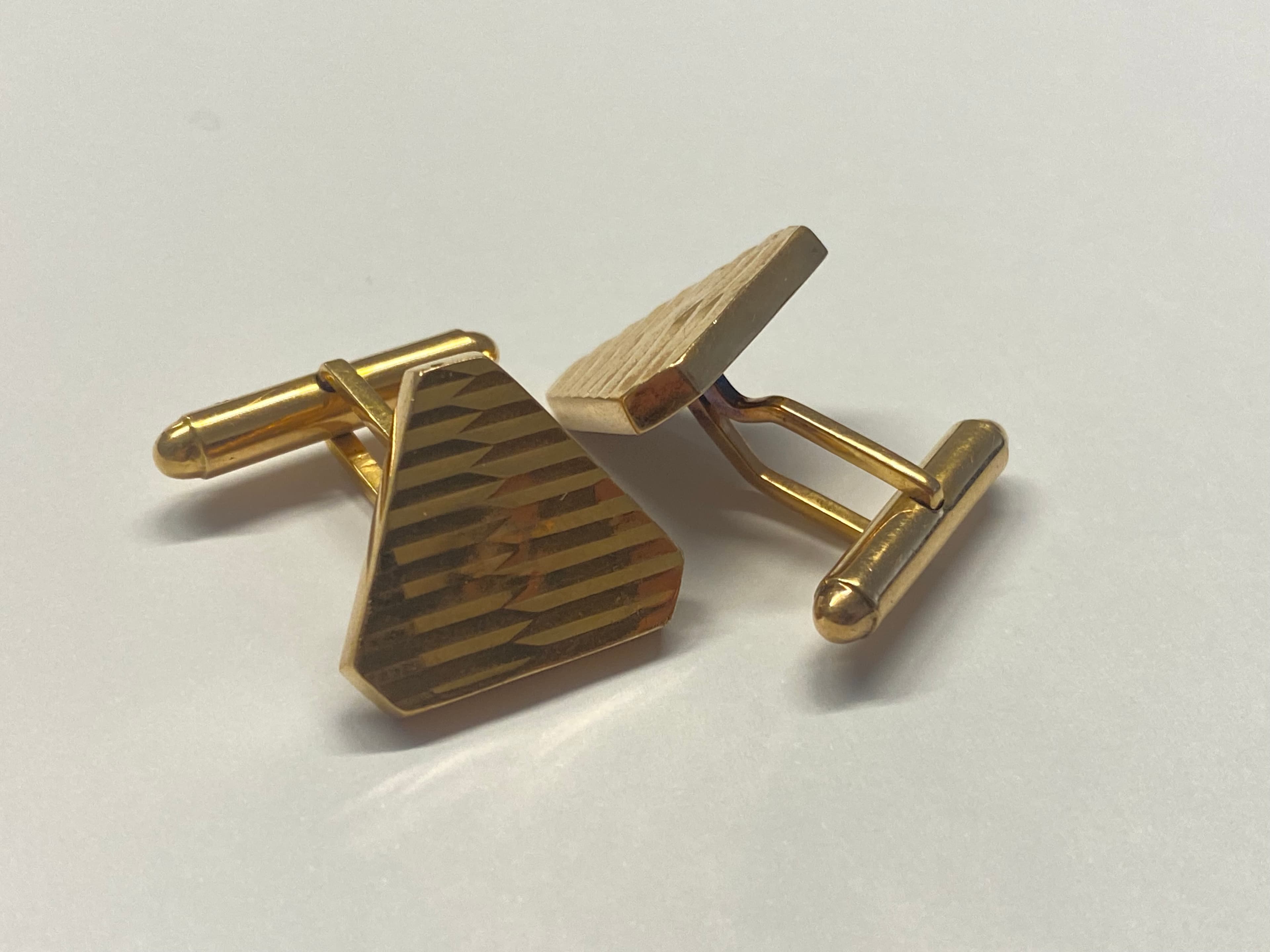 Peças em Ouro e Pedras Preciosas — image 16