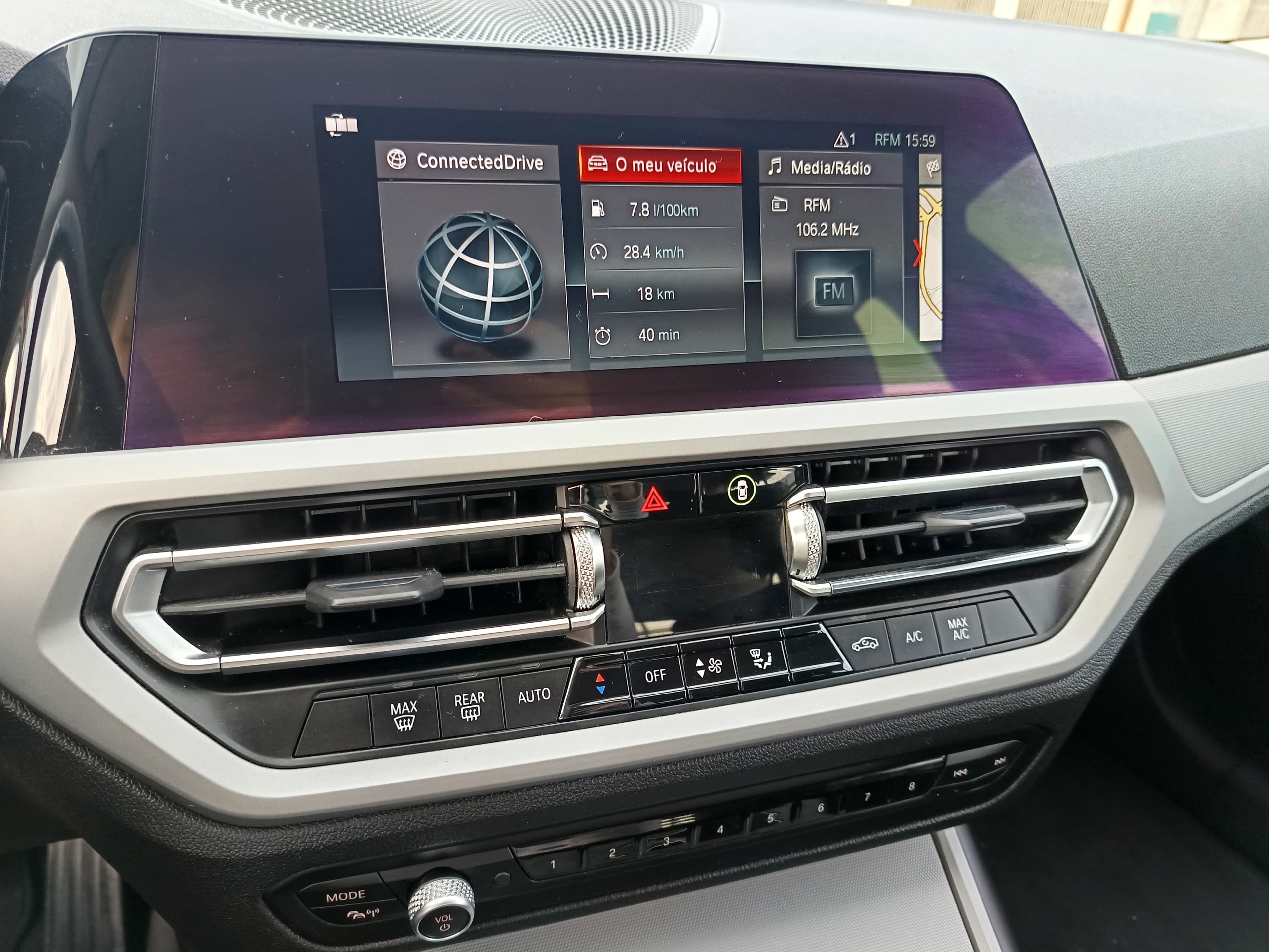 BMW 318D · Ano 2019 — imagen 45
