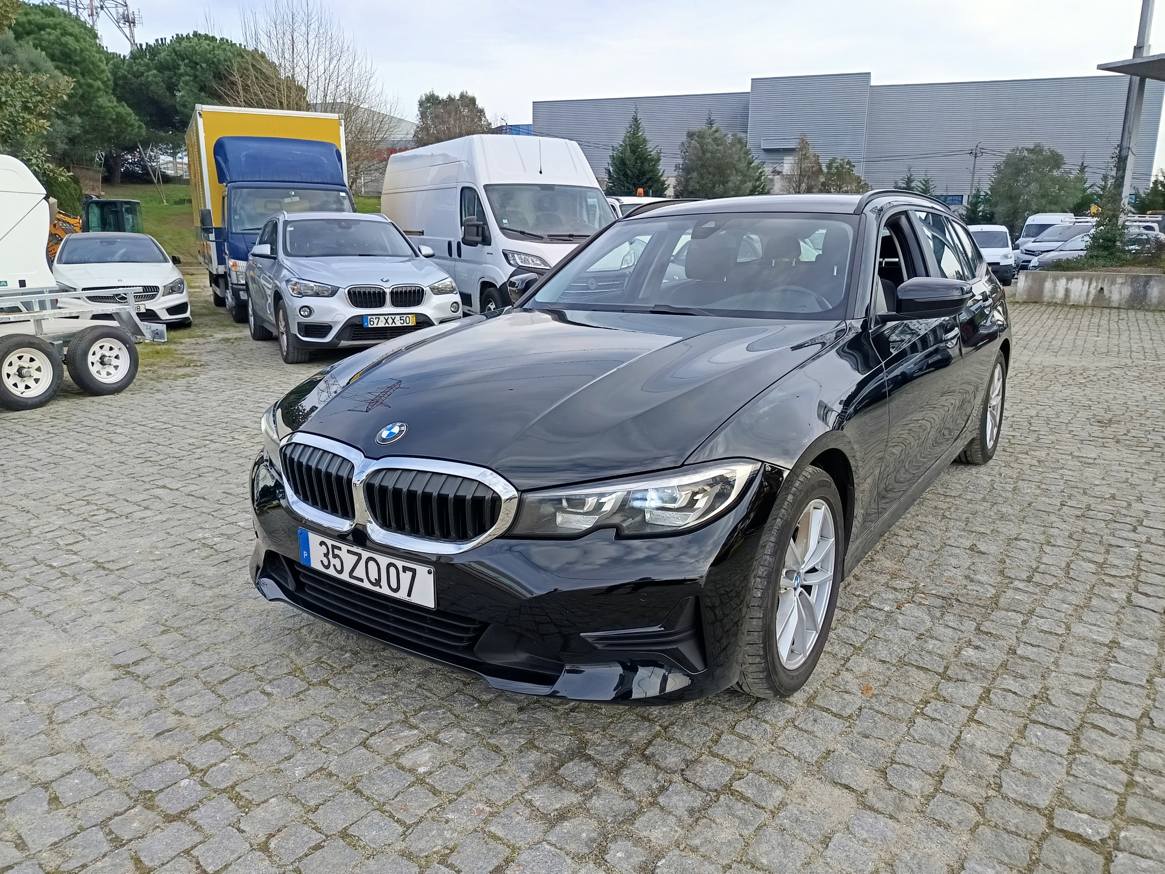 BMW 318D · Ano 2019 — imagen 1
