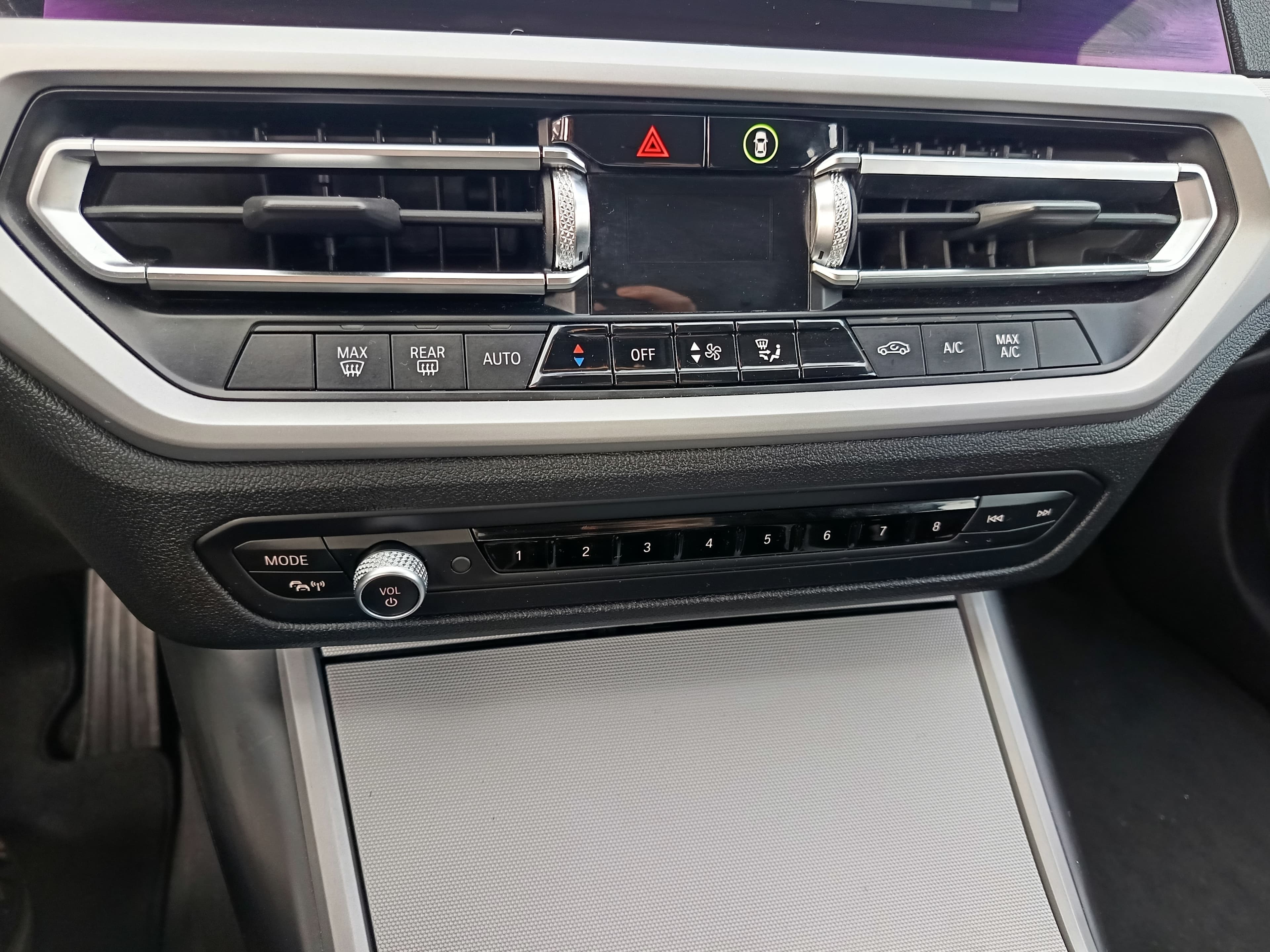BMW 318D · Ano 2019 — imagen 38