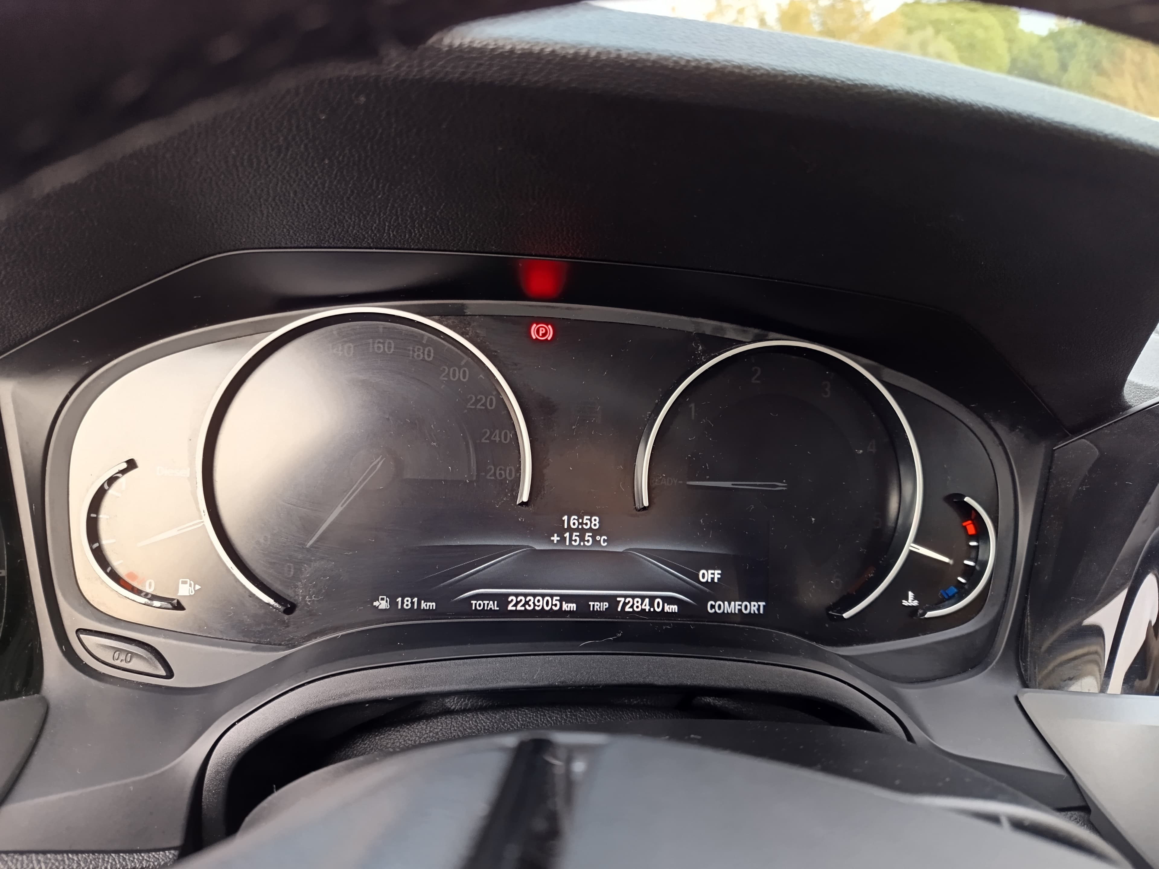 BMW 318D · Ano 2019 — imagen 46