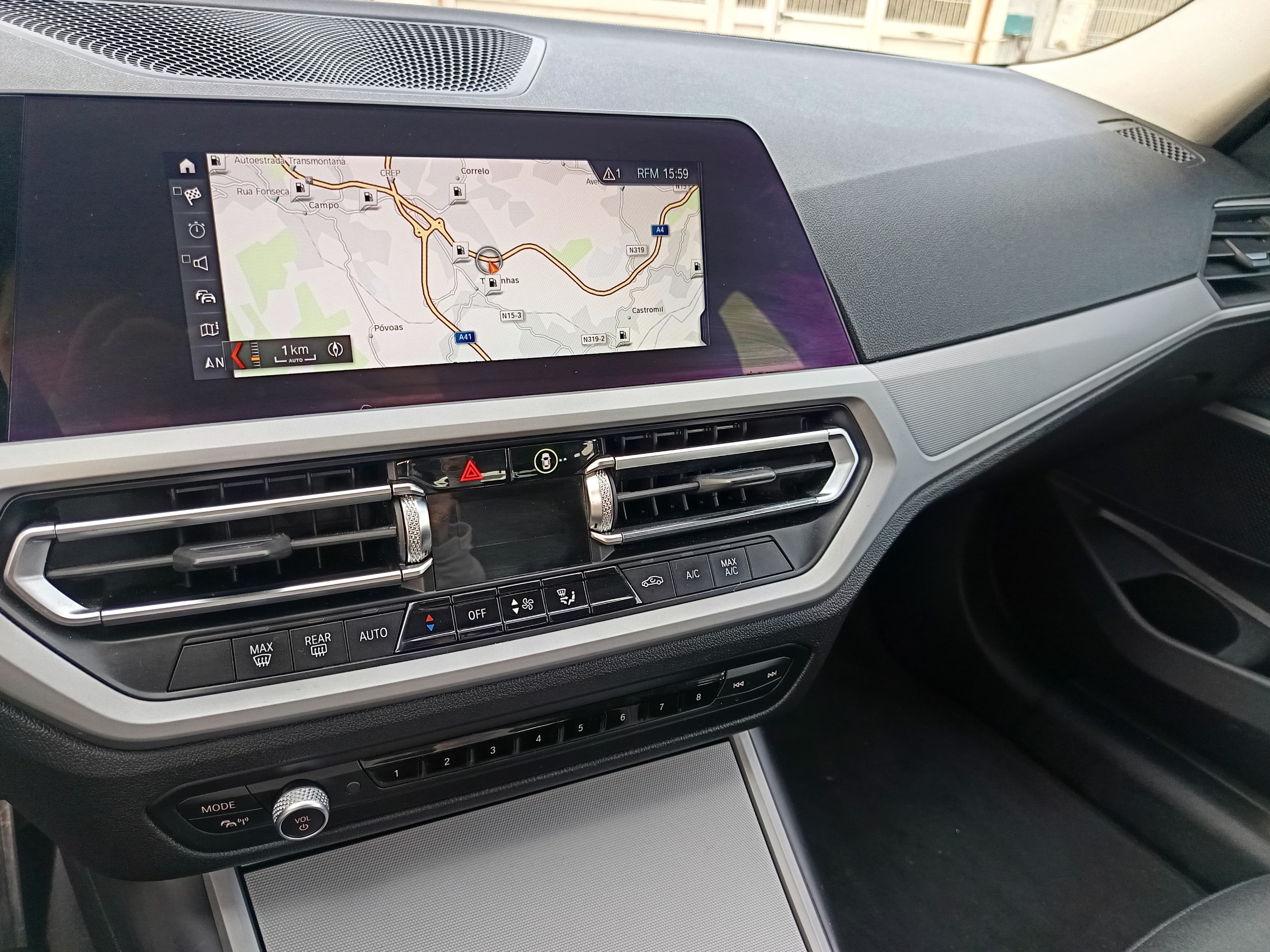 BMW 318D · Ano 2019 — imagen 36