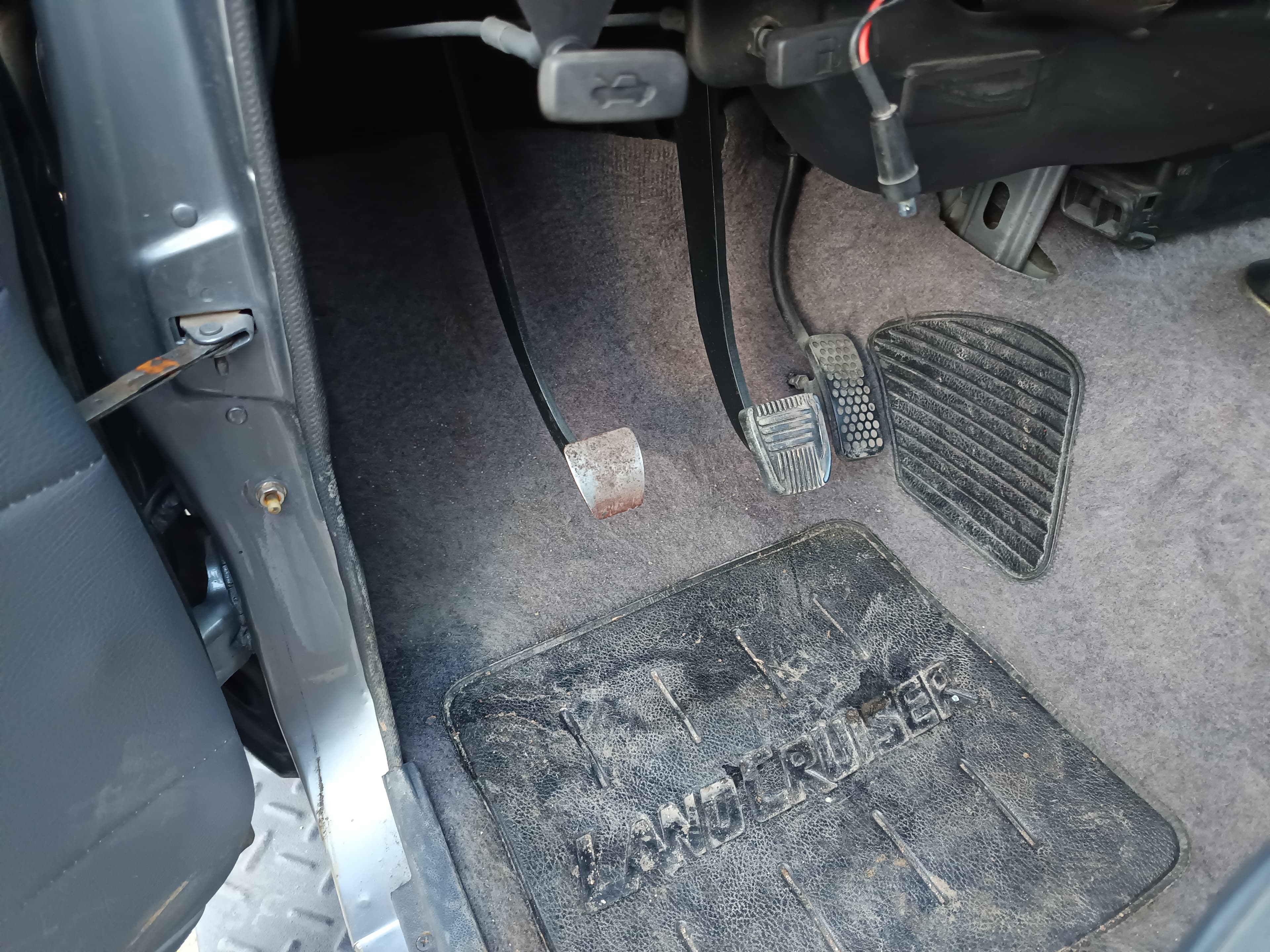 Toyota Land Cruiser 250 Turbo Diesel · Ano 1990 — imagen 15