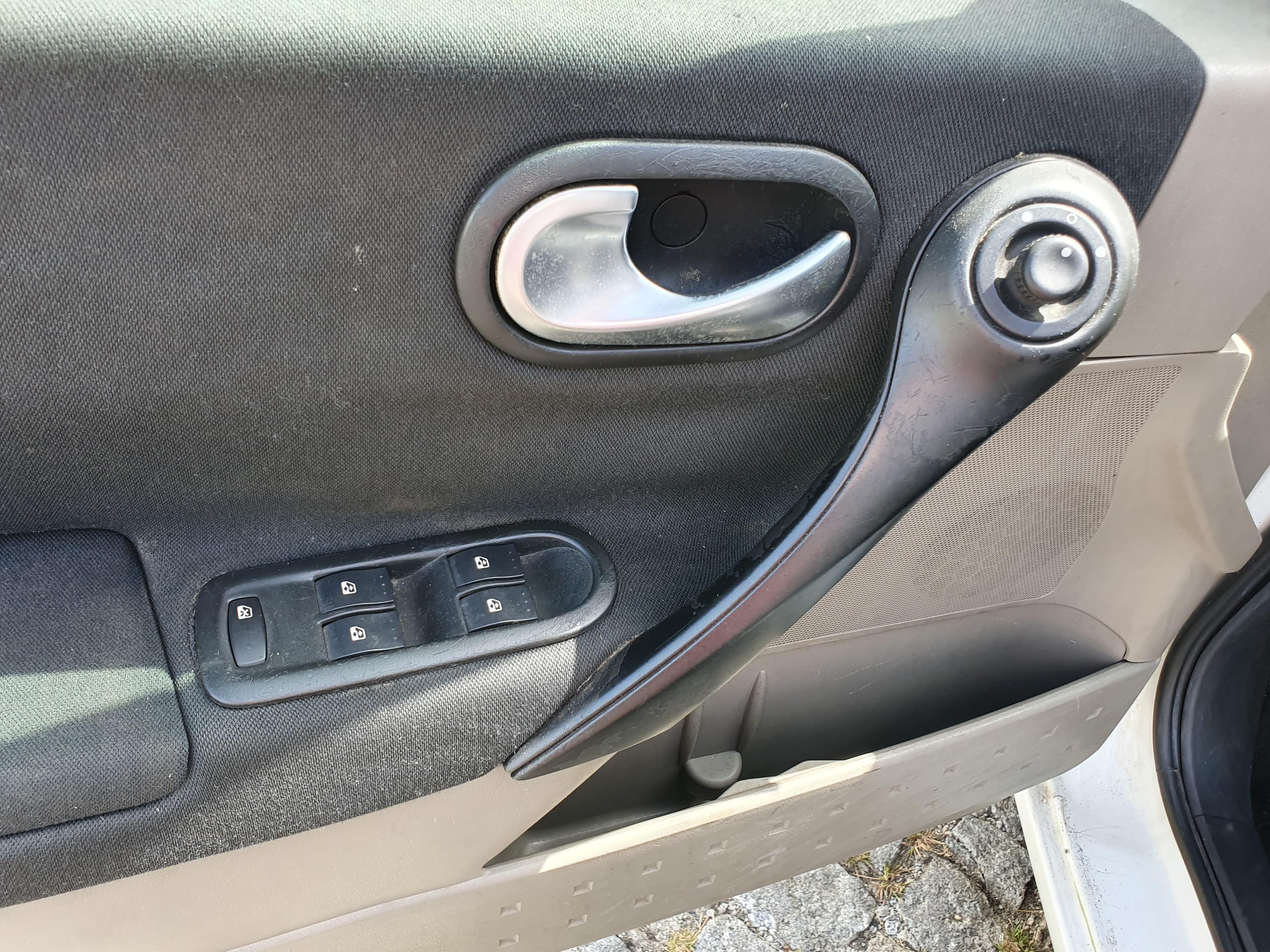 Renault Mégane · Ano 2004 — imagen 26