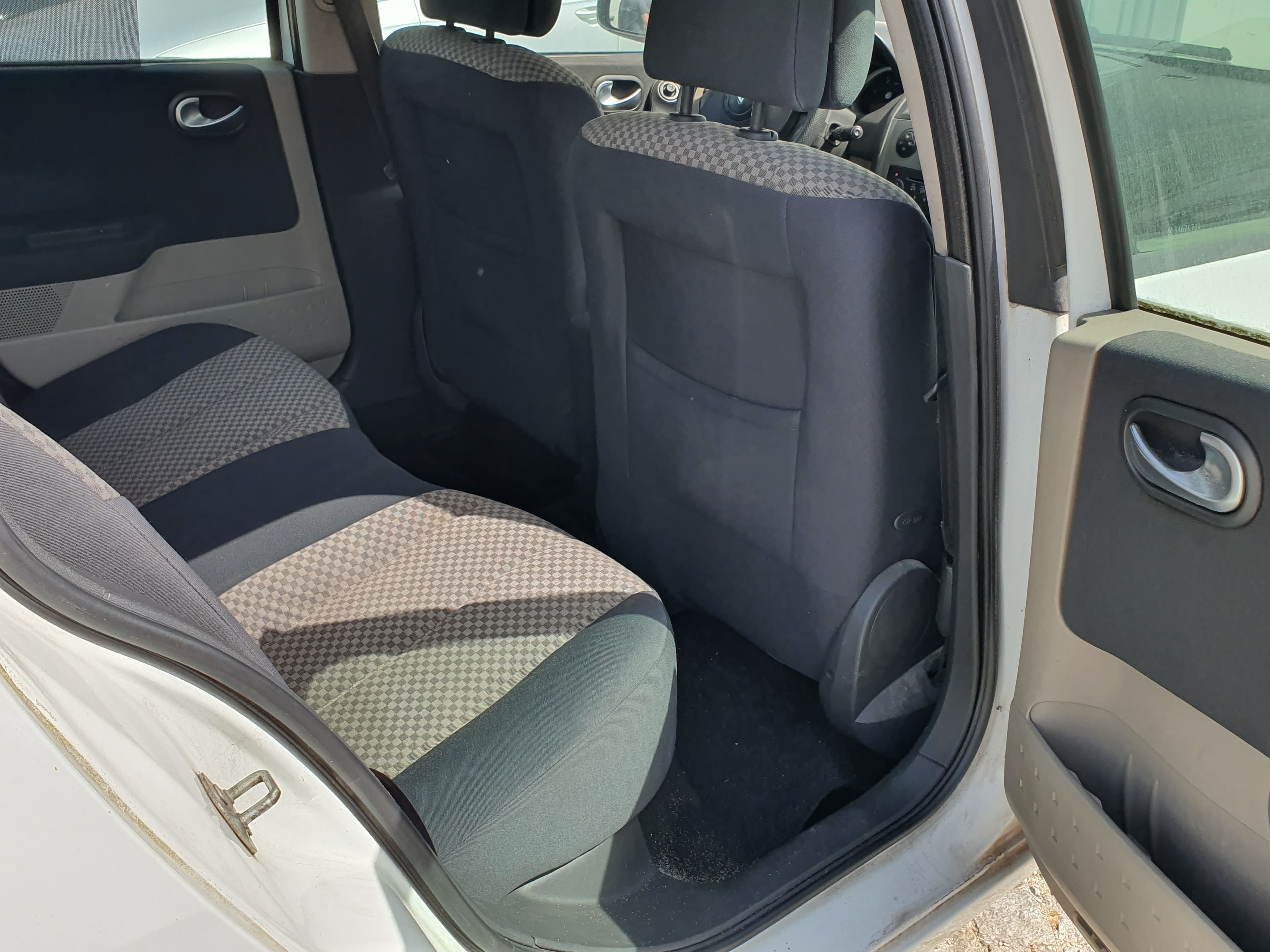 Renault Mégane · Ano 2004 — imagen 18