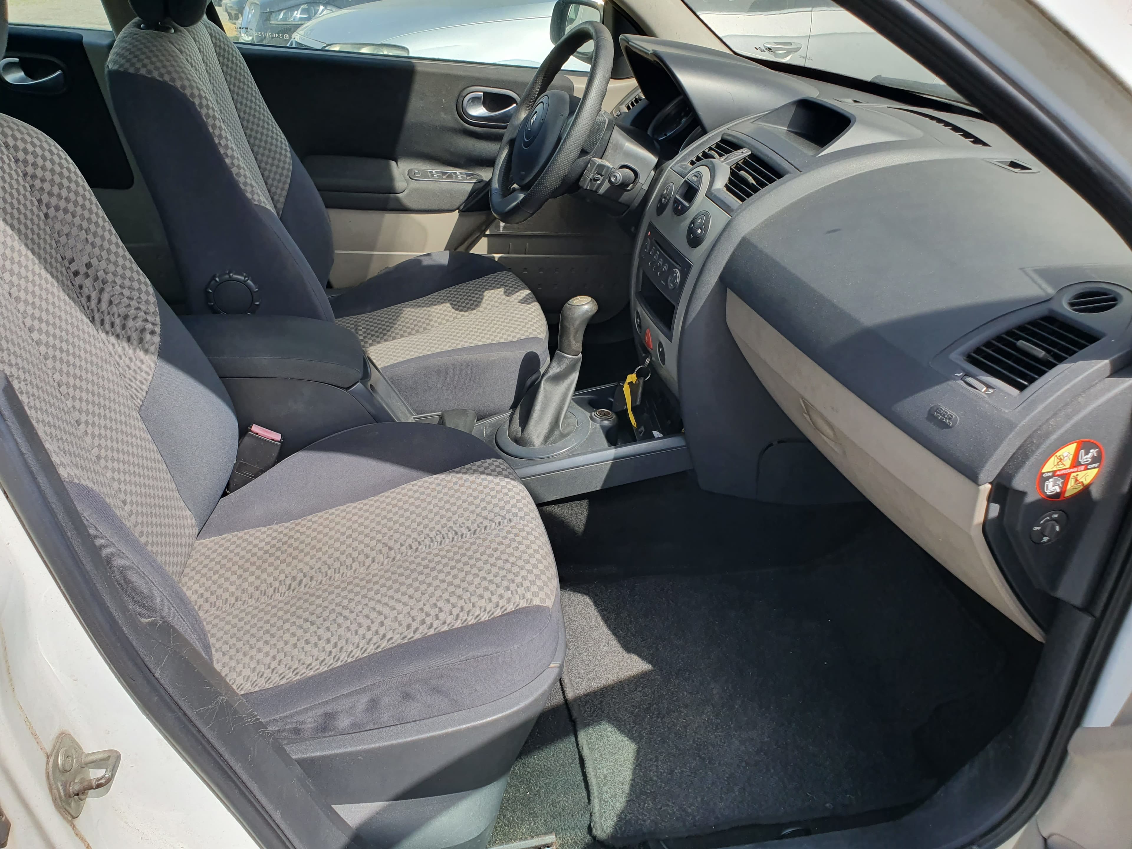 Renault Mégane · Ano 2004 — imagen 24