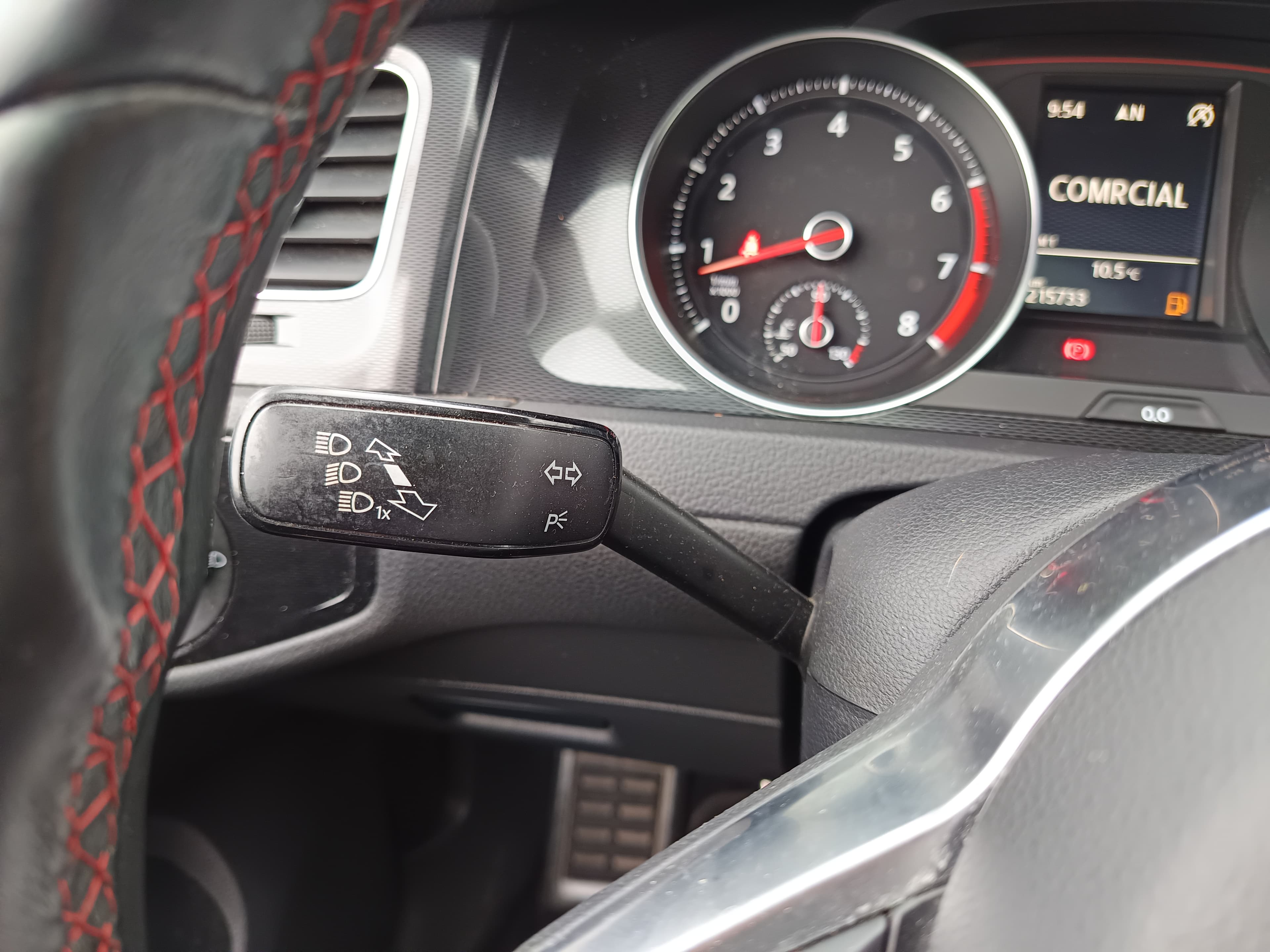 Volkswagen Golf GTI · Ano 2016 — imagen 44