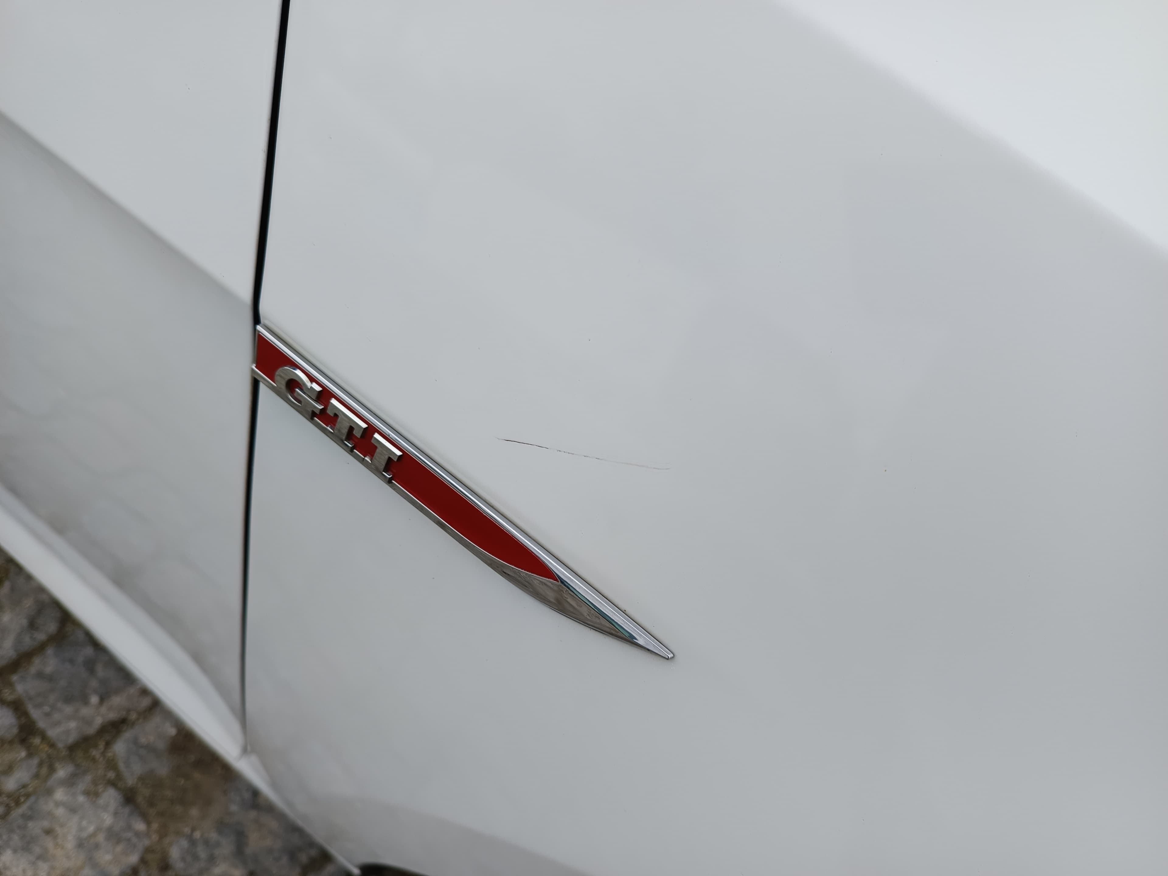 Volkswagen Golf GTI · Ano 2016 — imagen 13