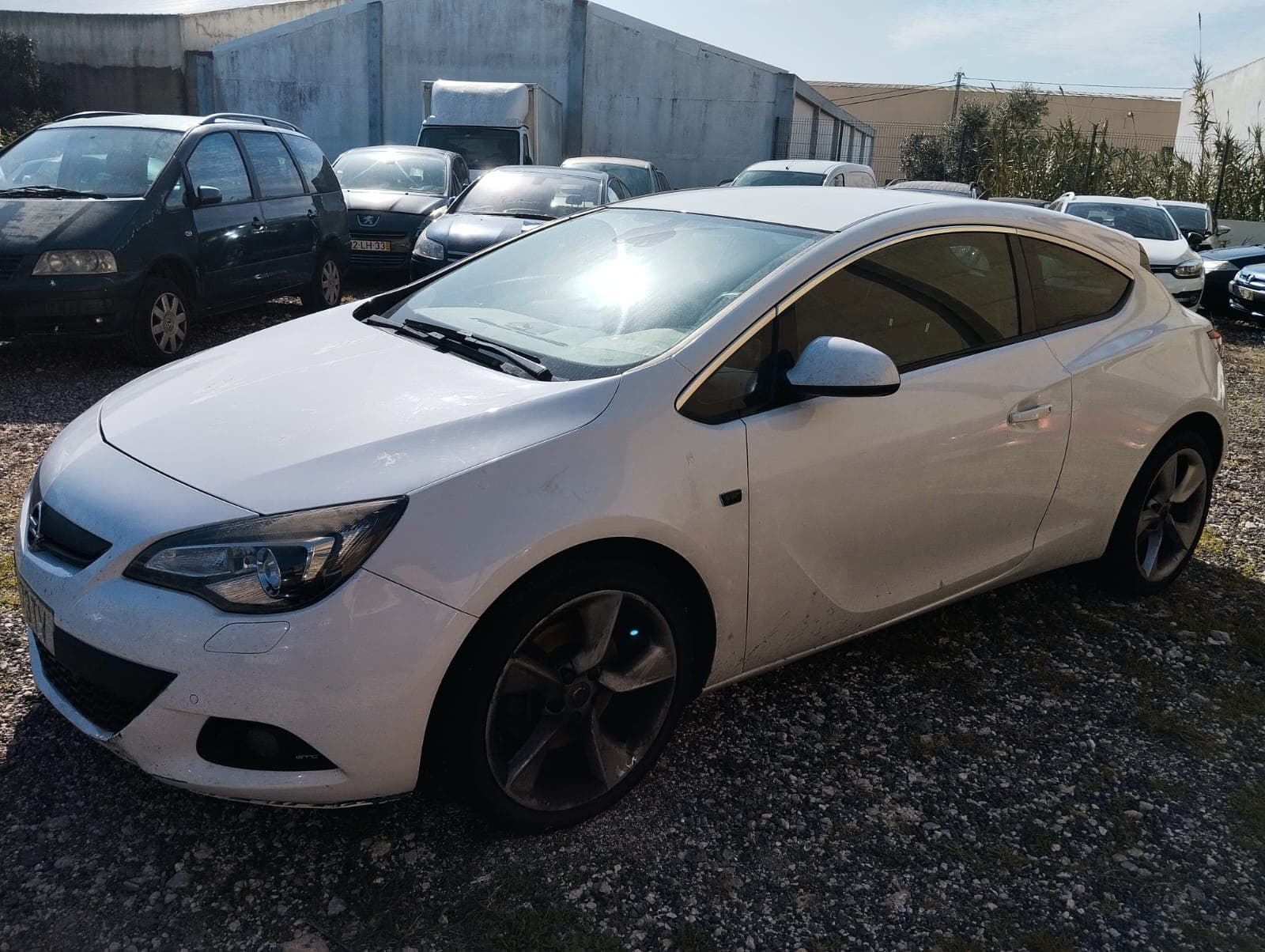 Opel Astra · Ano 2012 — imagen 1