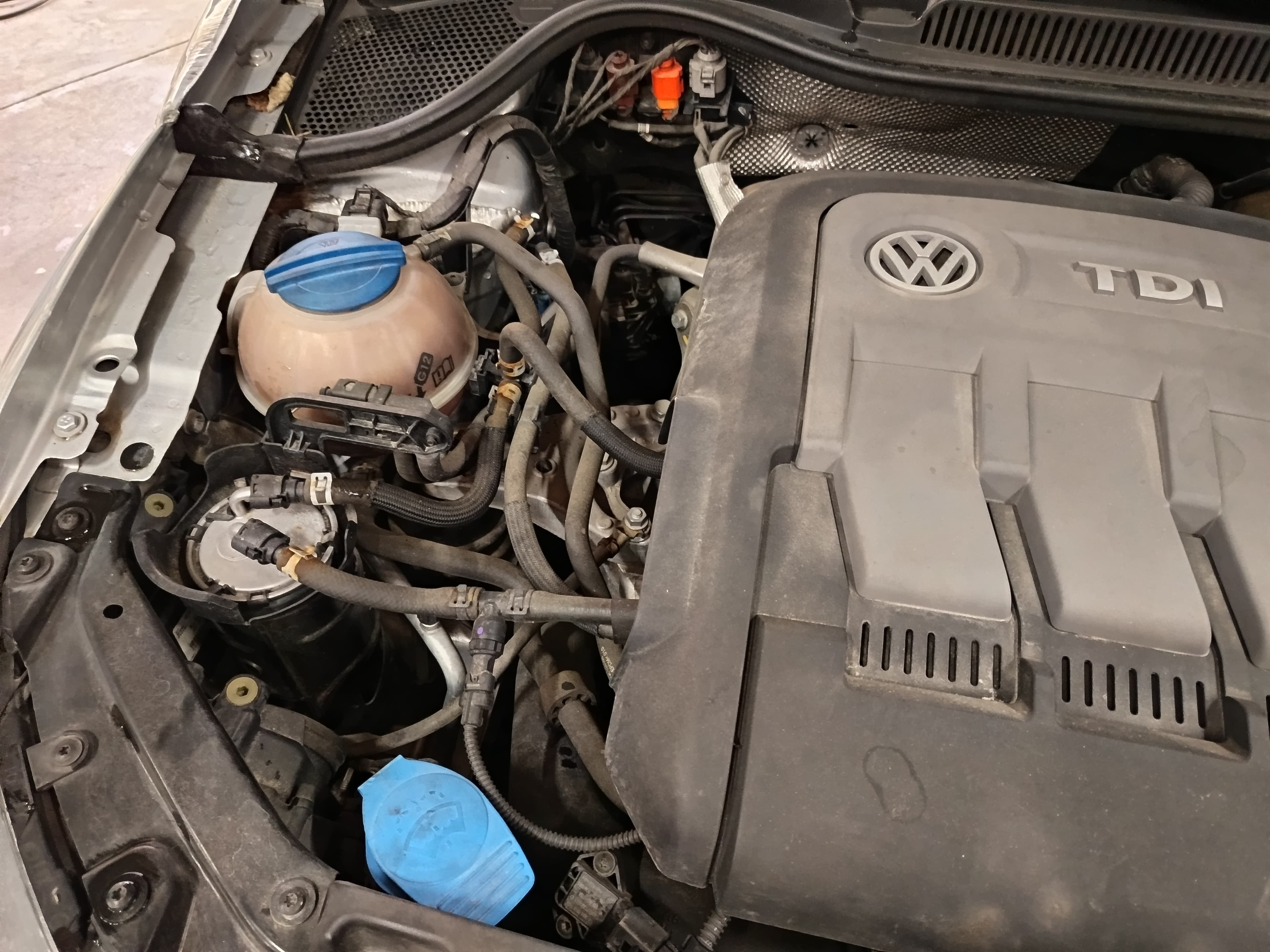 Volkswagen Polo · Ano 2014 — imagen 8